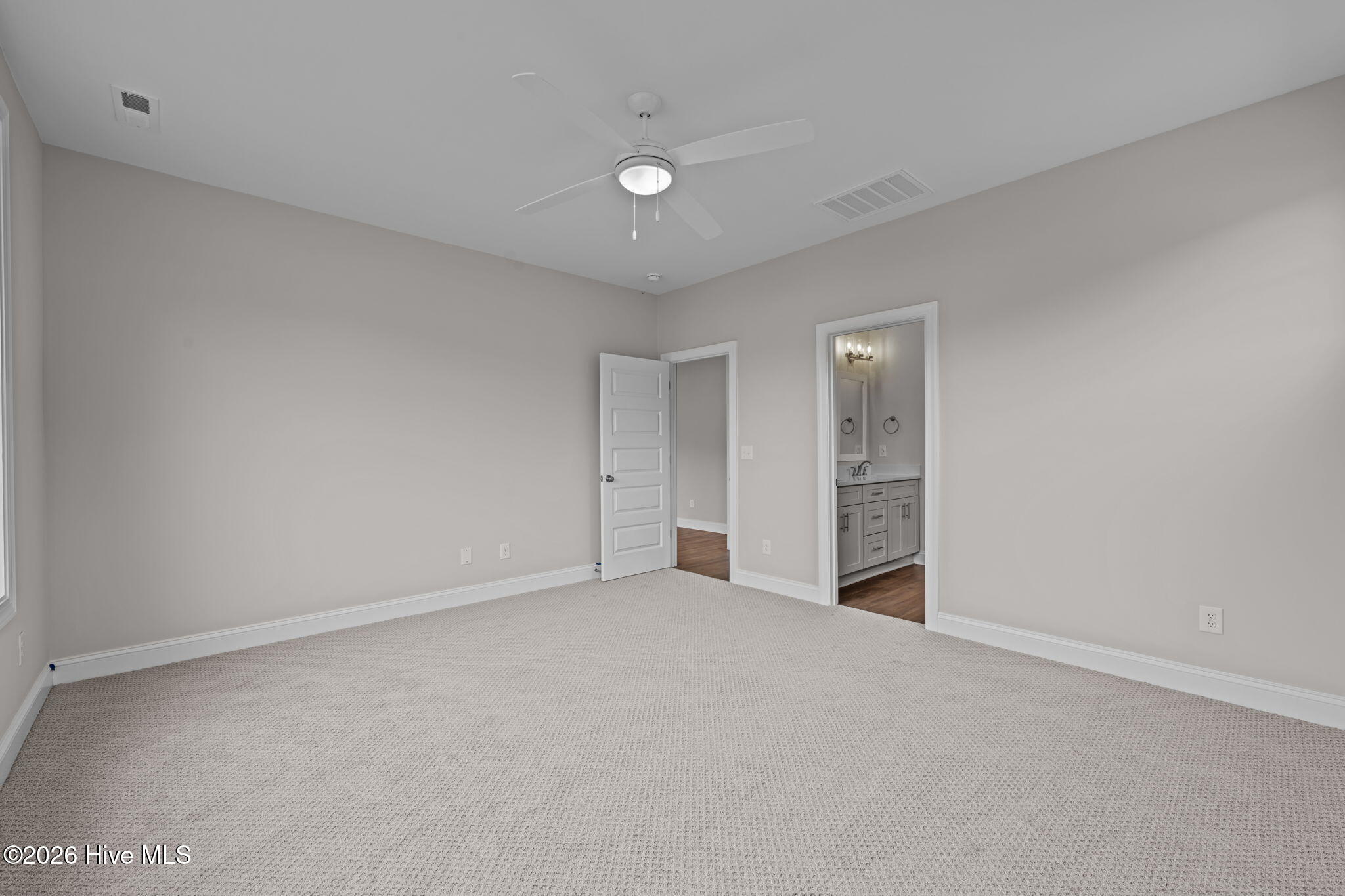 1004 Exeter Place Property Photo 29