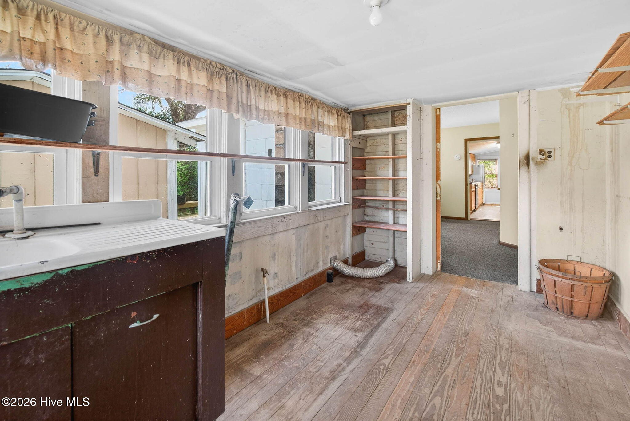 5600 Ocean Highway E Property Photo 29
