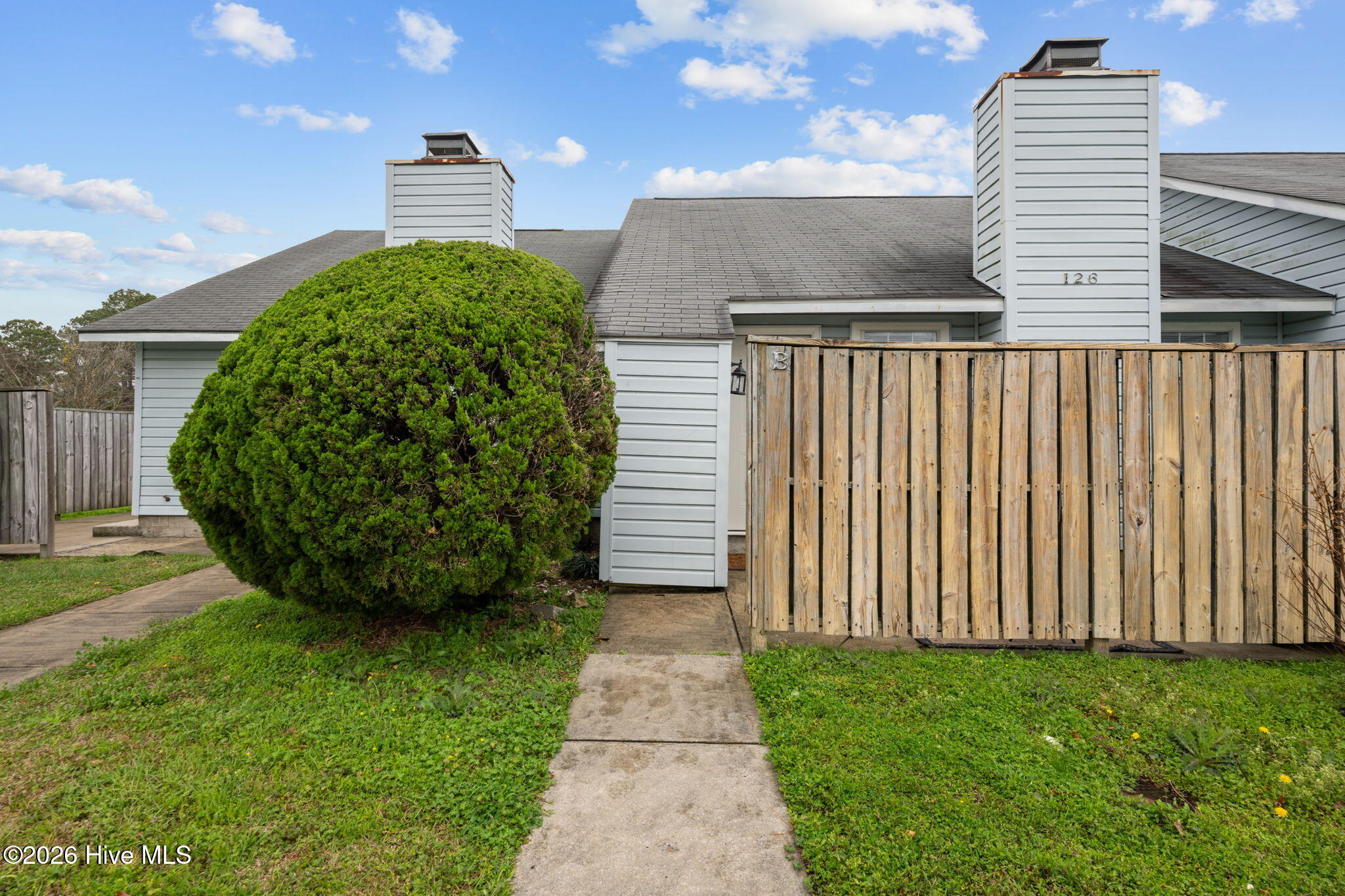 126 Witten Circle B Property Photo 1