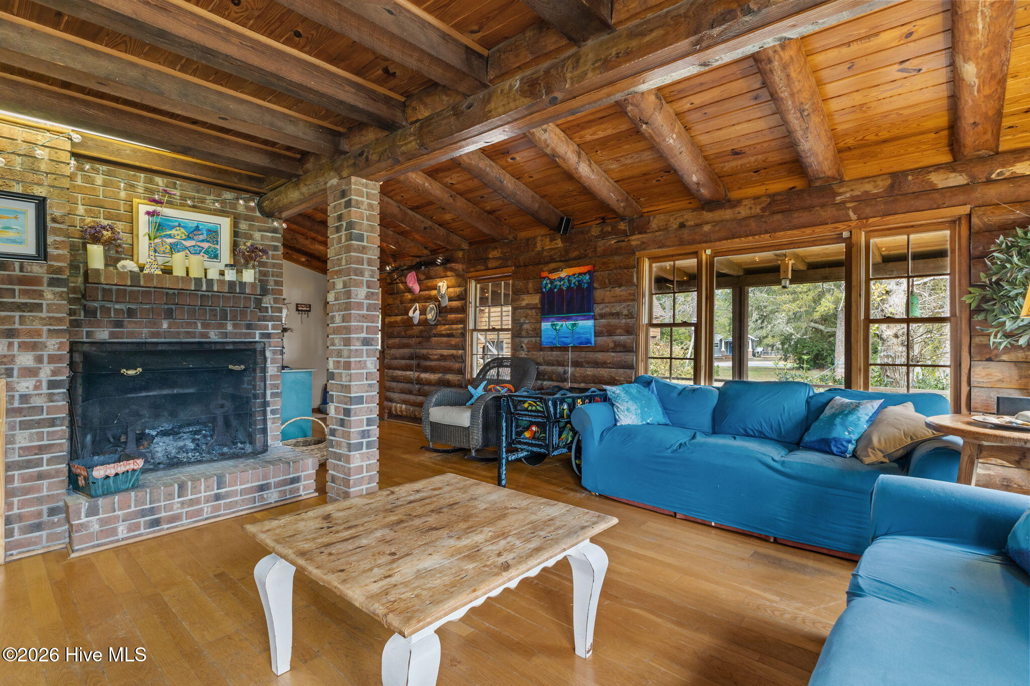 568 Seashore Drive Property Photo 6