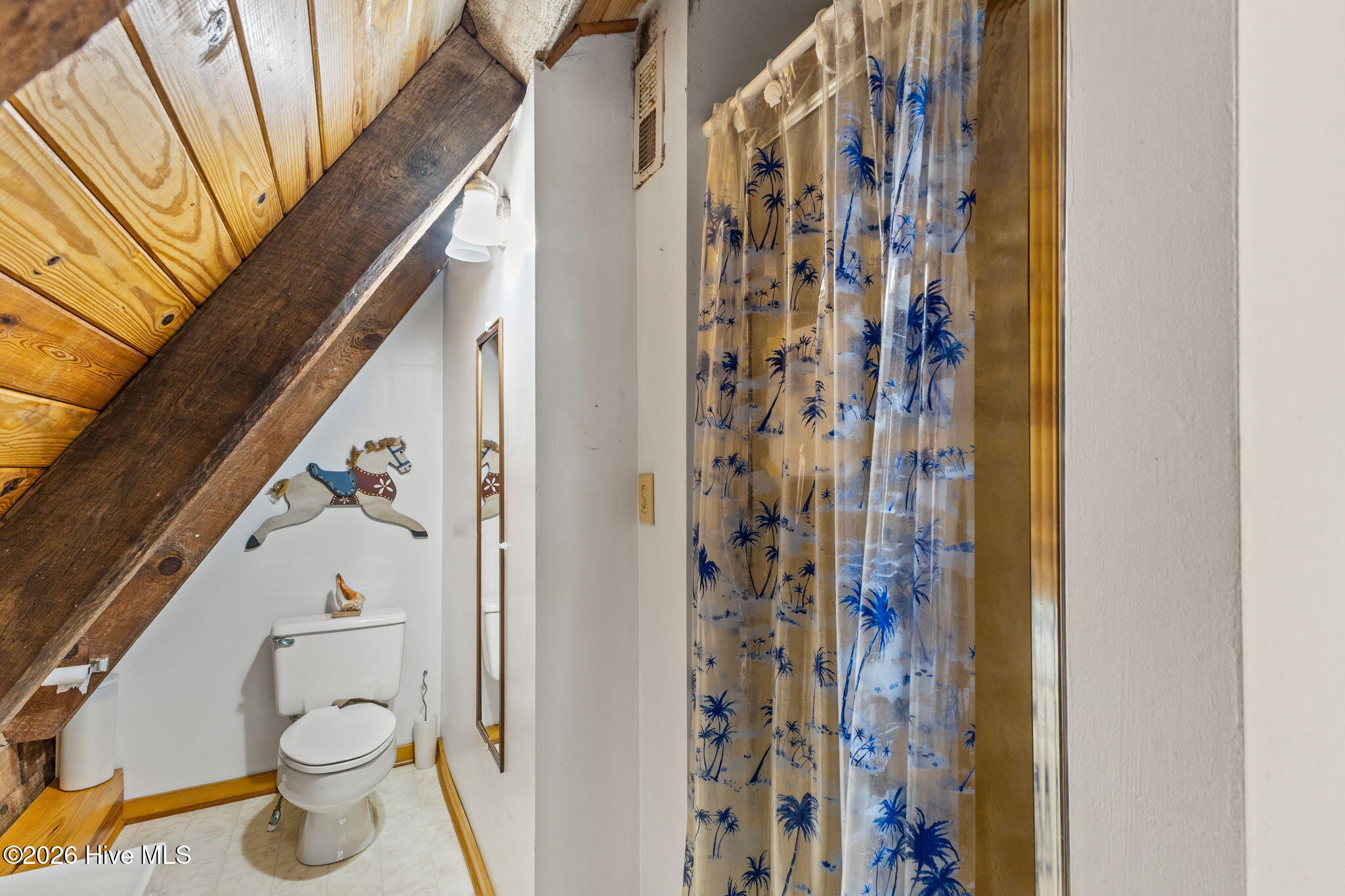 568 Seashore Drive Property Photo 31