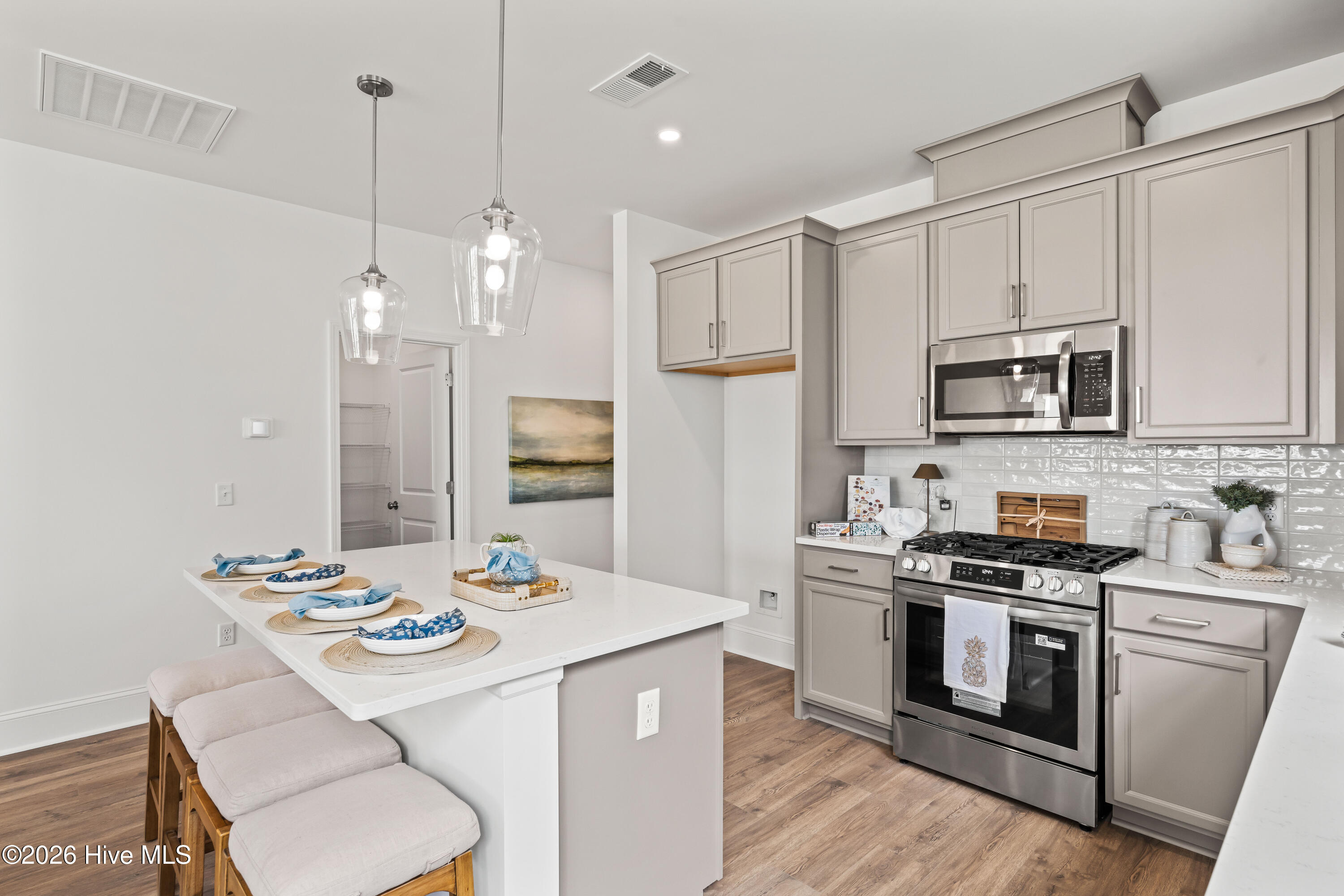 2220 Sandbrook Loop Property Photo 10
