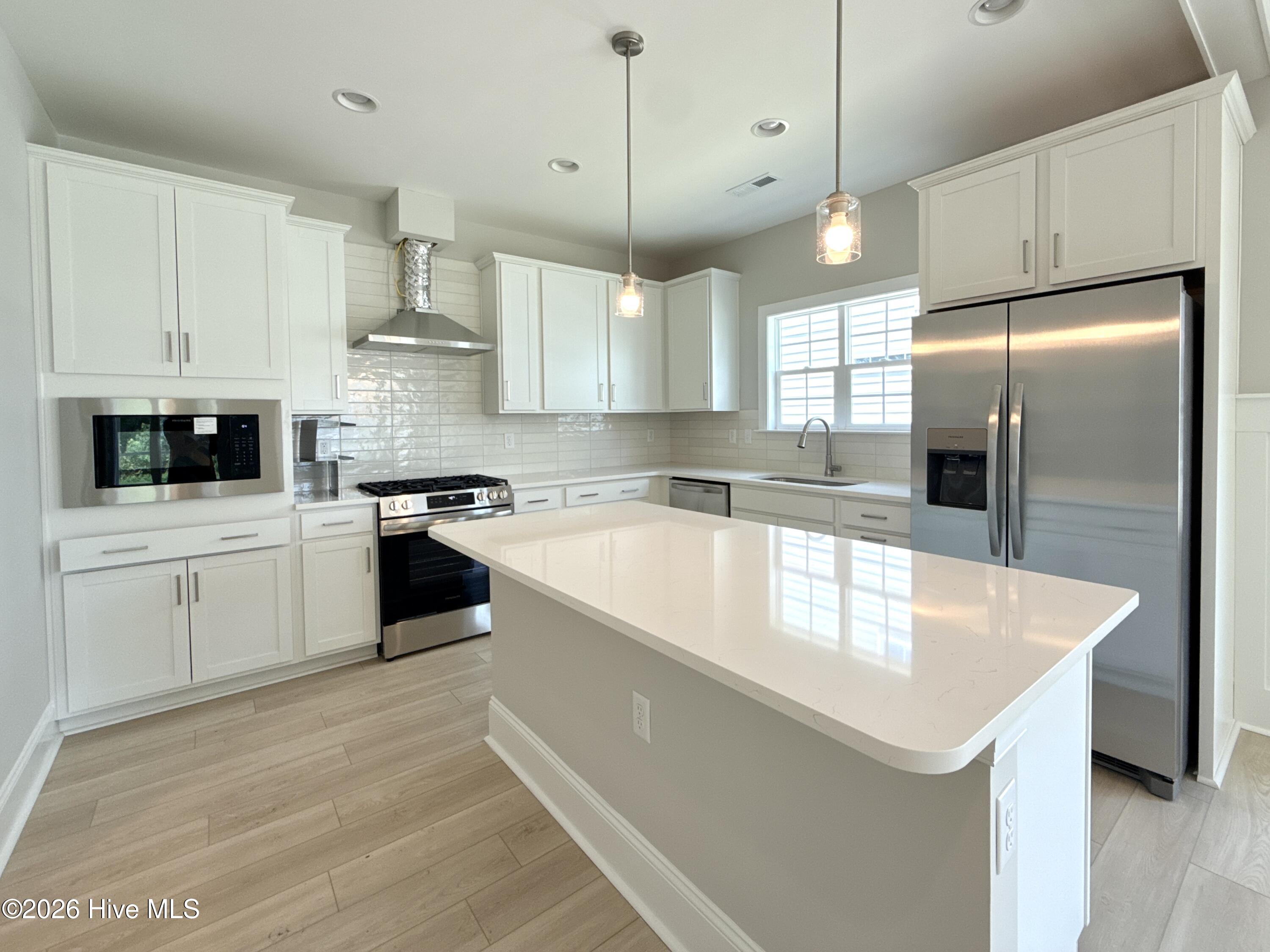 136 Flat Clam Drive Property Photo 6