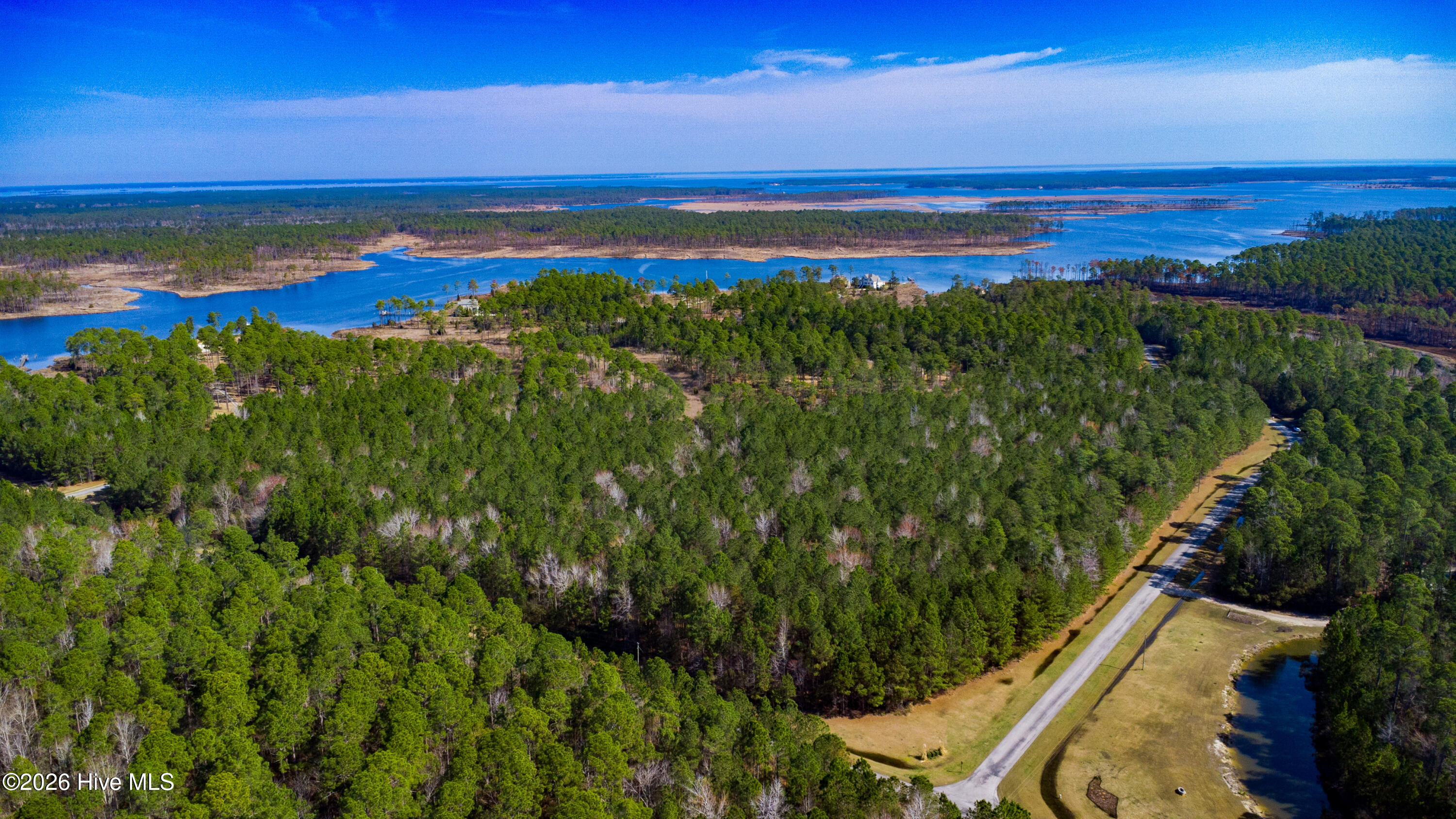 15 15 Paradox Point Drive Property Photo 6