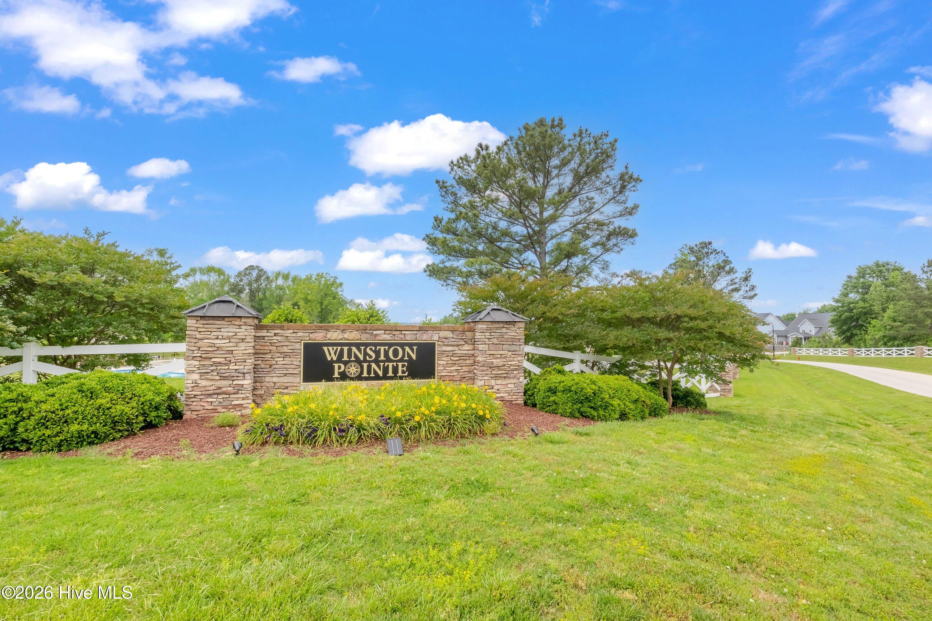 89 New Castle Court Property Photo 61