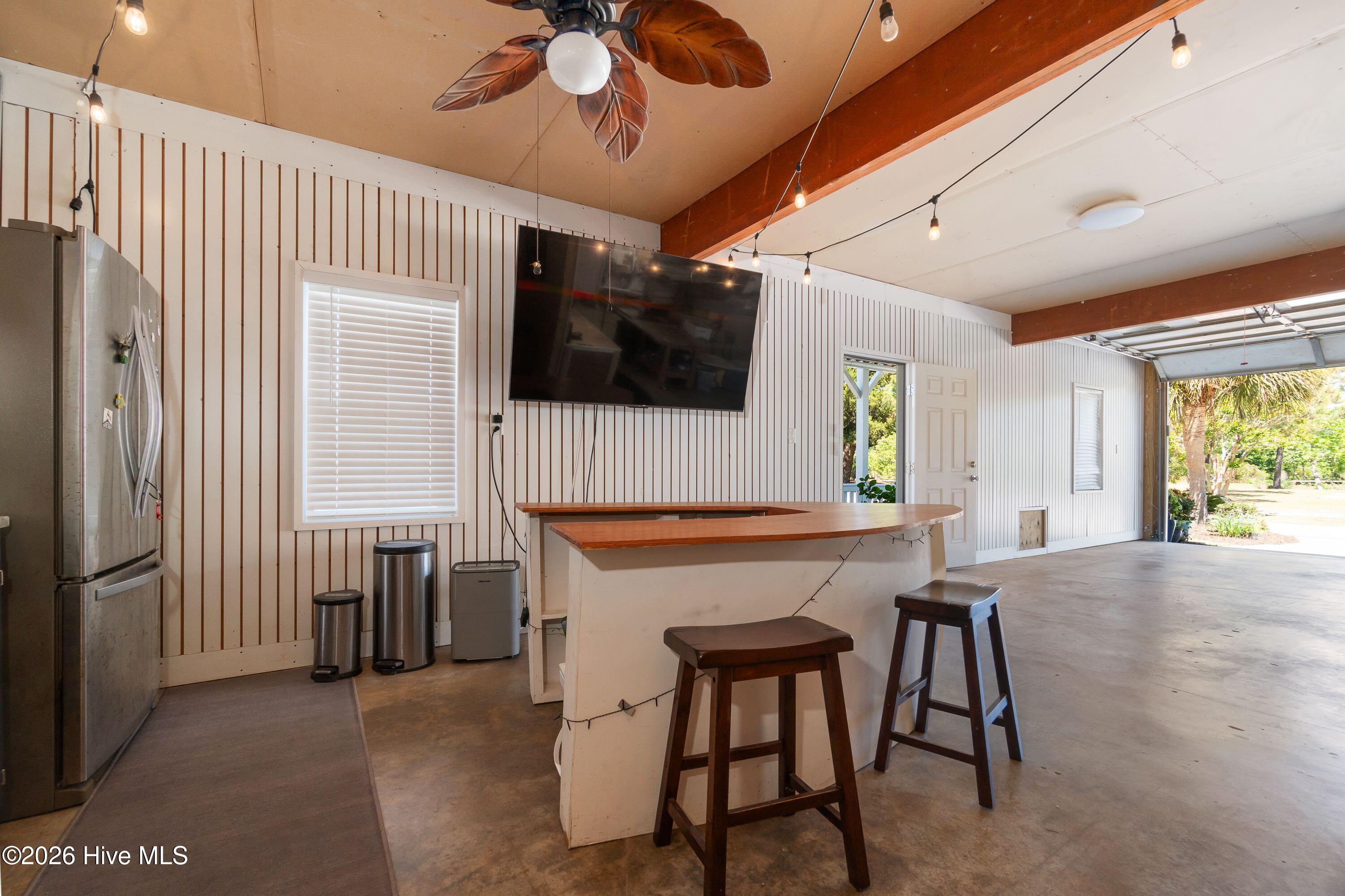 330 Cape Lookout Loop Property Photo 47