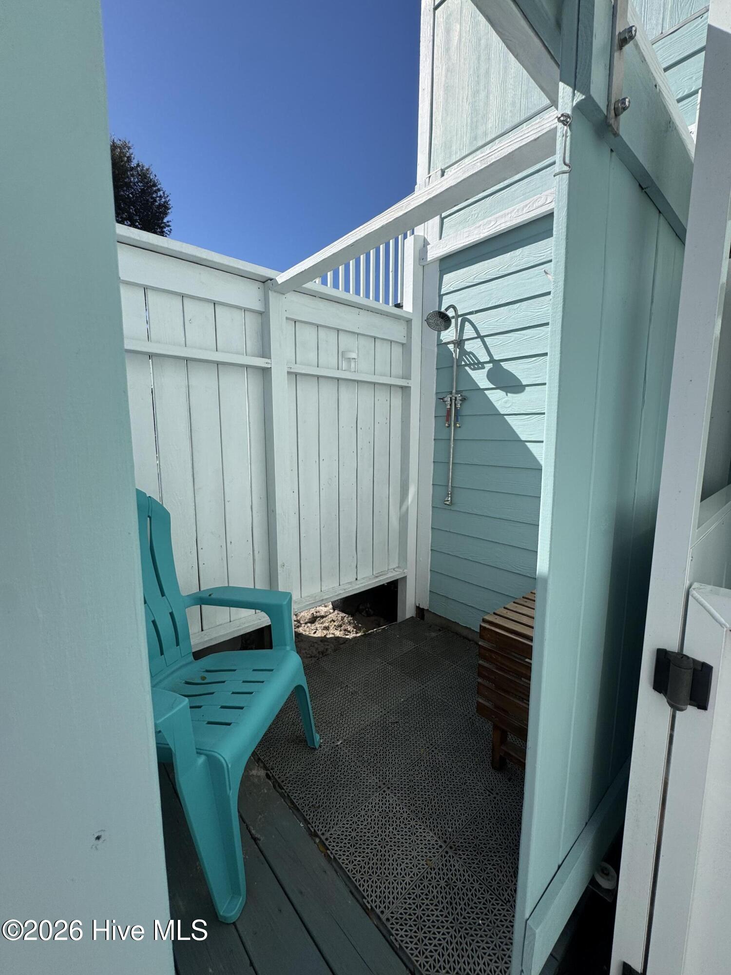 330 Cape Lookout Loop Property Photo 52