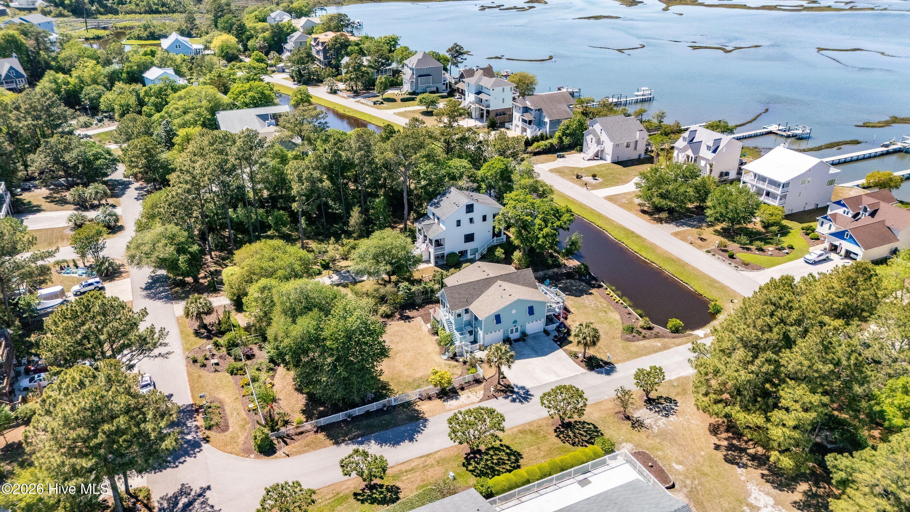 330 Cape Lookout Loop Property Photo 67