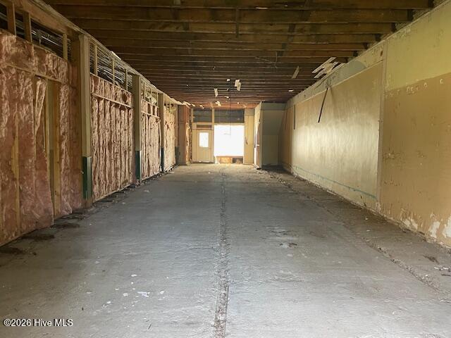 105 E Broad Street Property Photo 15