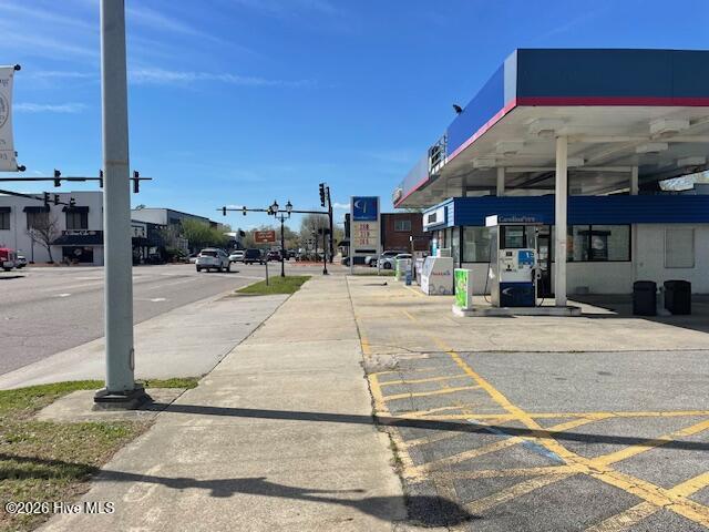 105 E Broad Street Property Photo 19