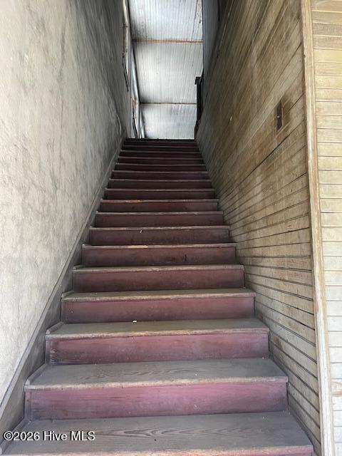 105 E Broad Street Property Photo 20