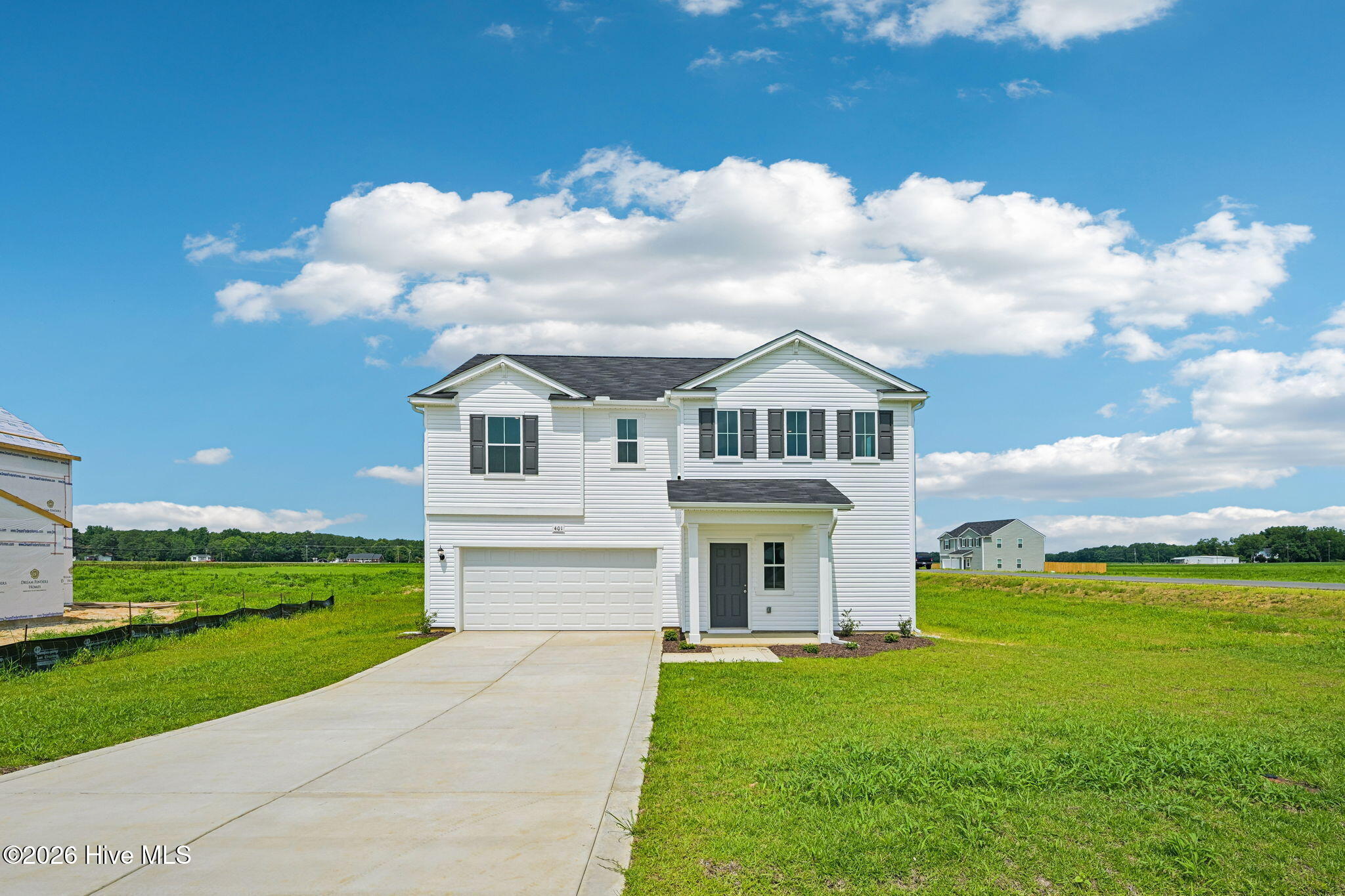 401 Piper Pointe Drive Property Photo 4