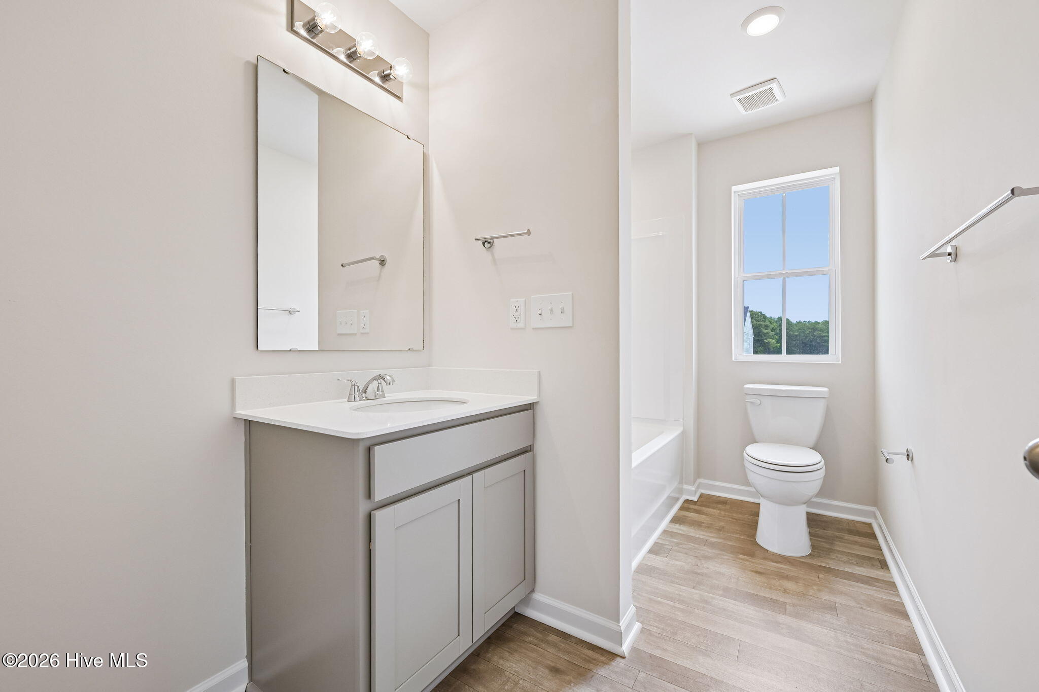 401 Piper Pointe Drive Property Photo 44