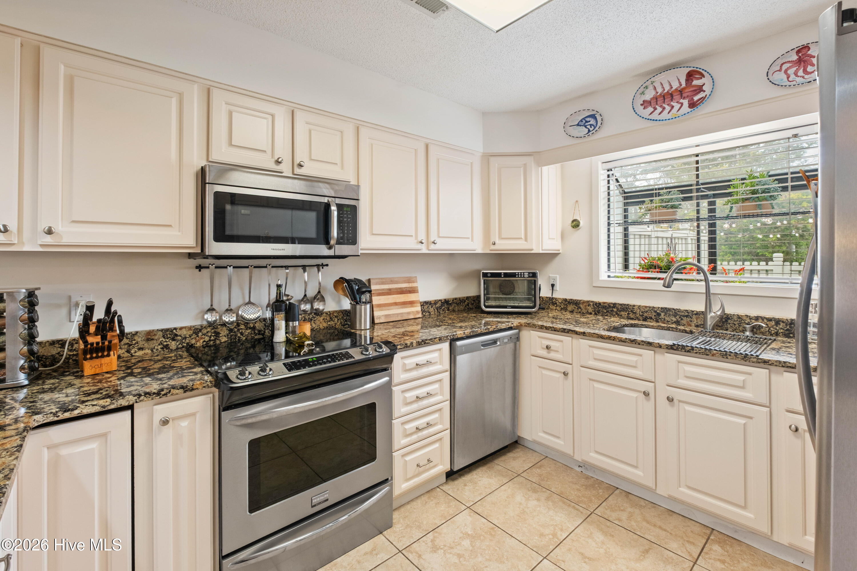 211 Inland Greens Circle Property Photo 12