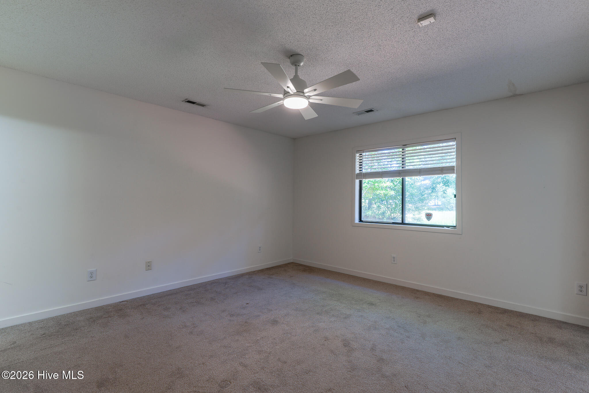 211 Inland Greens Circle Property Photo 16