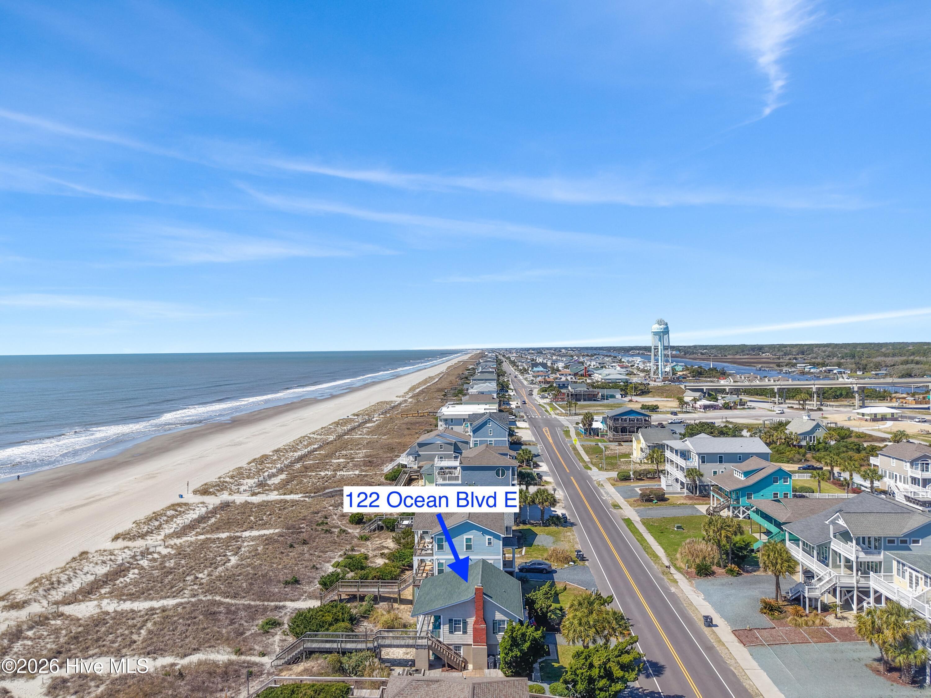 122 Ocean Boulevard E Property Photo 3