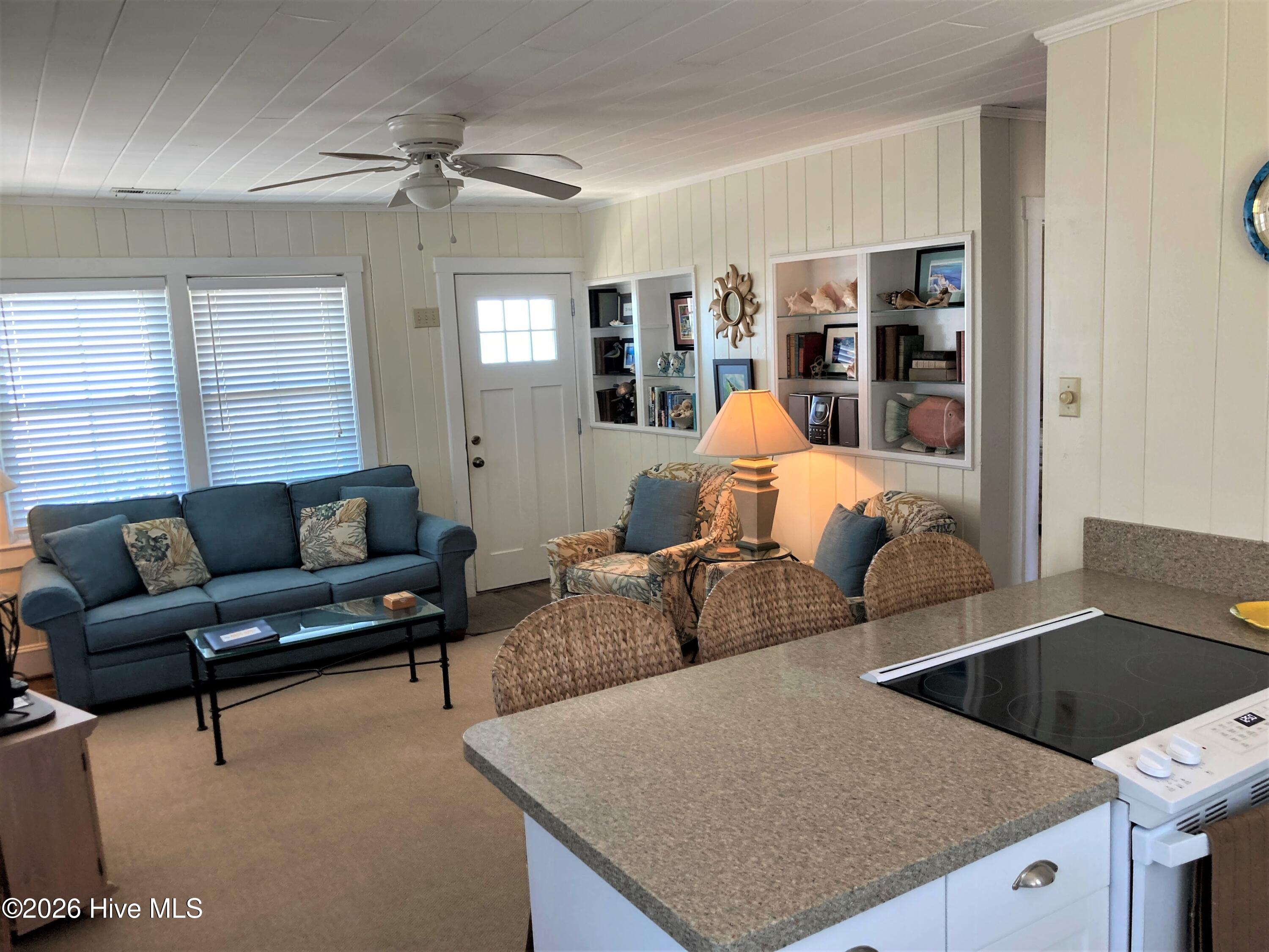 122 Ocean Boulevard E Property Photo 10