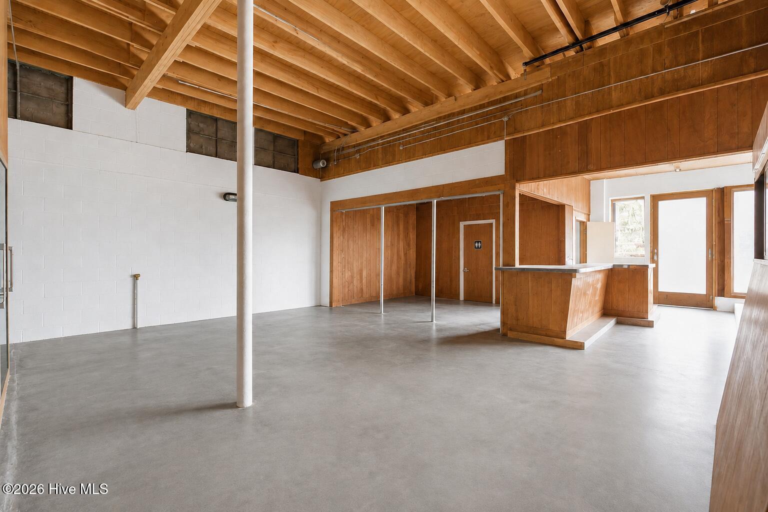 414 S John Street Property Photo 55