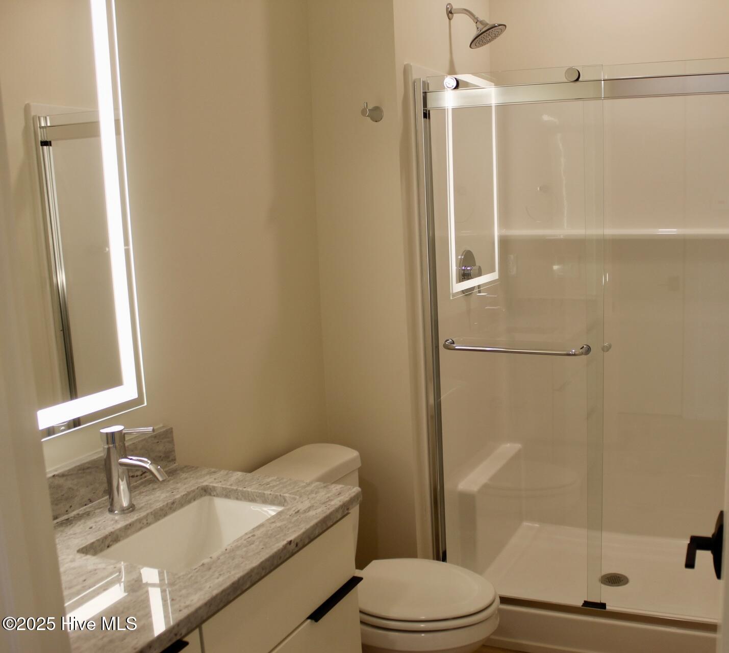 1124 Castle Street 304 Property Photo 6