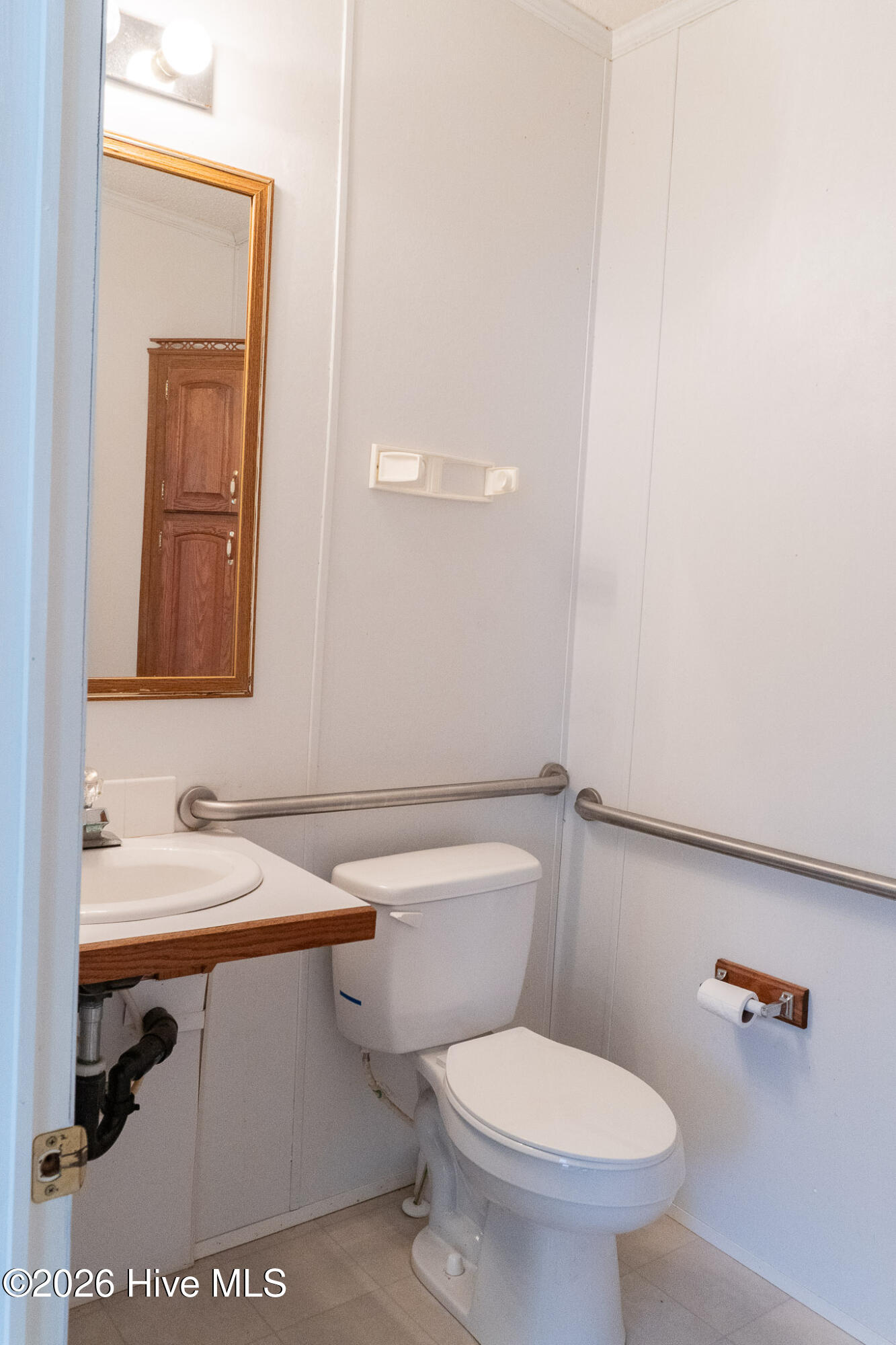 904 Jefferson Street Property Photo 14