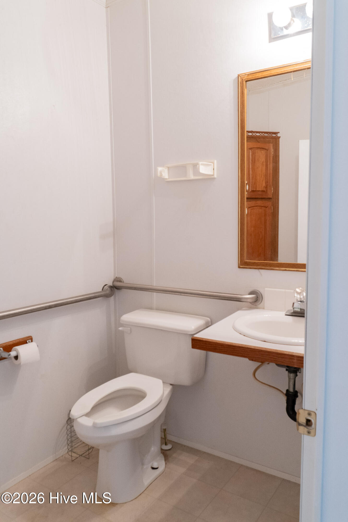 904 Jefferson Street Property Photo 15