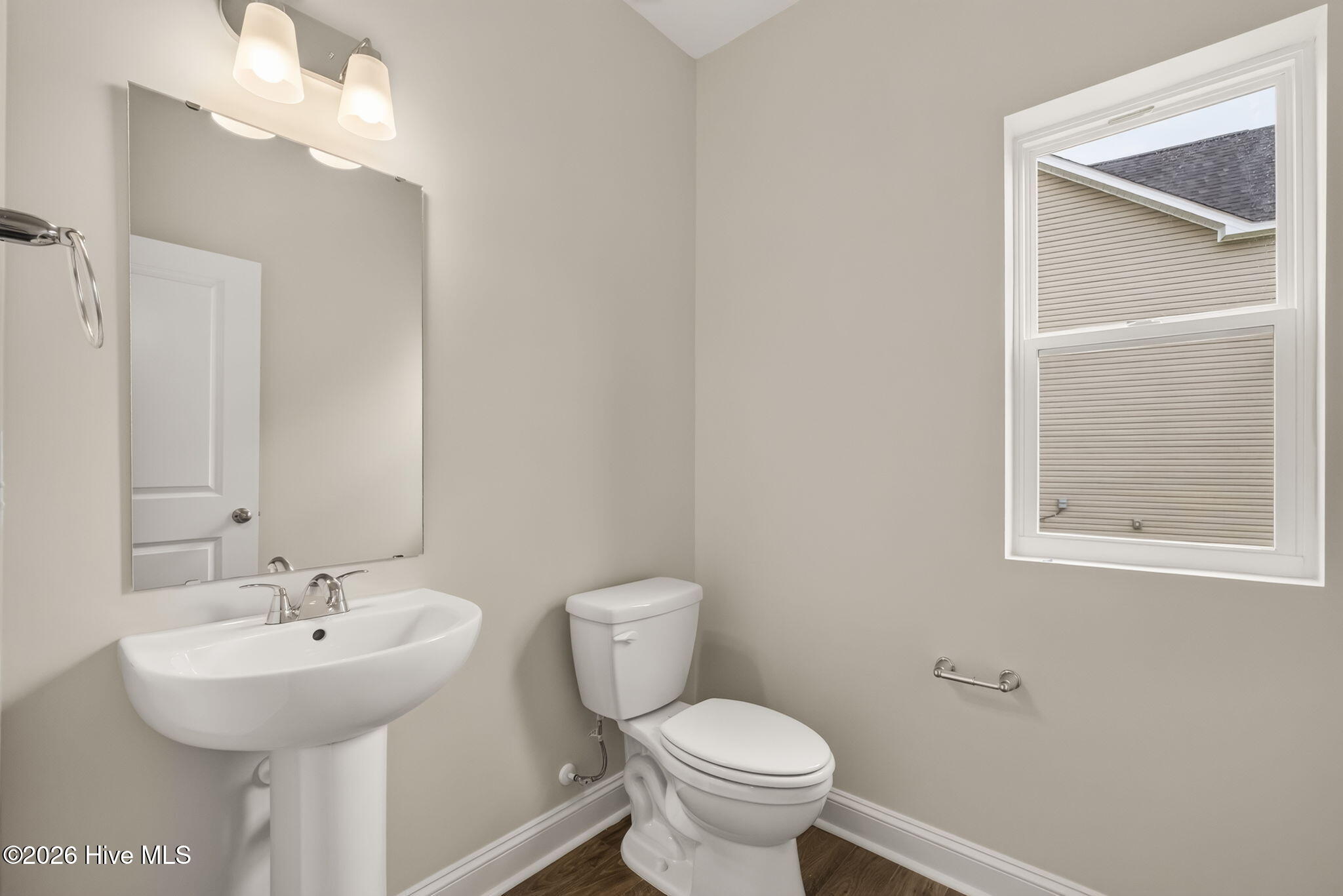 77 Darmouth Drive Property Photo 10