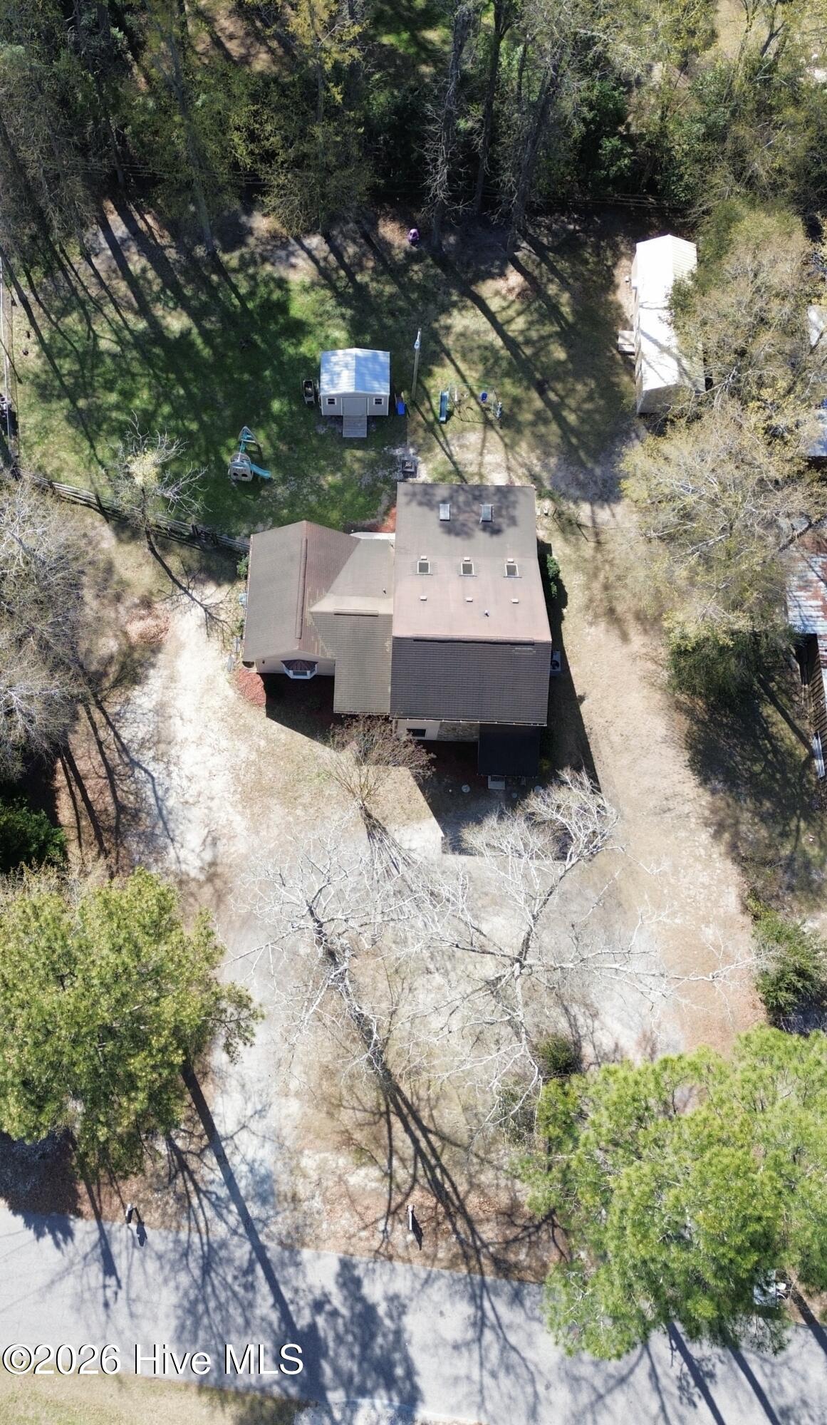 12221 Evergreen Lane Property Photo 5