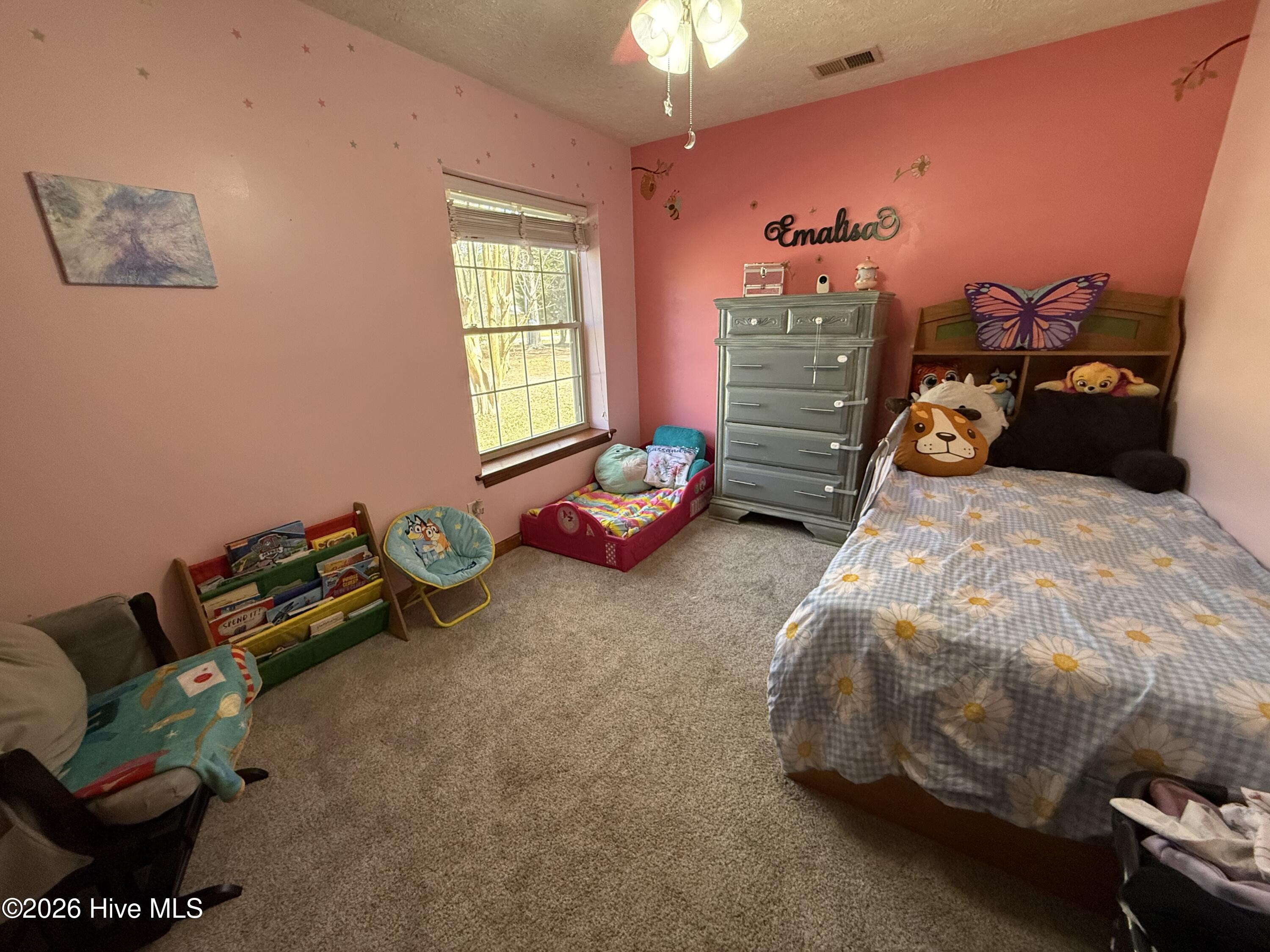 12221 Evergreen Lane Property Photo 6