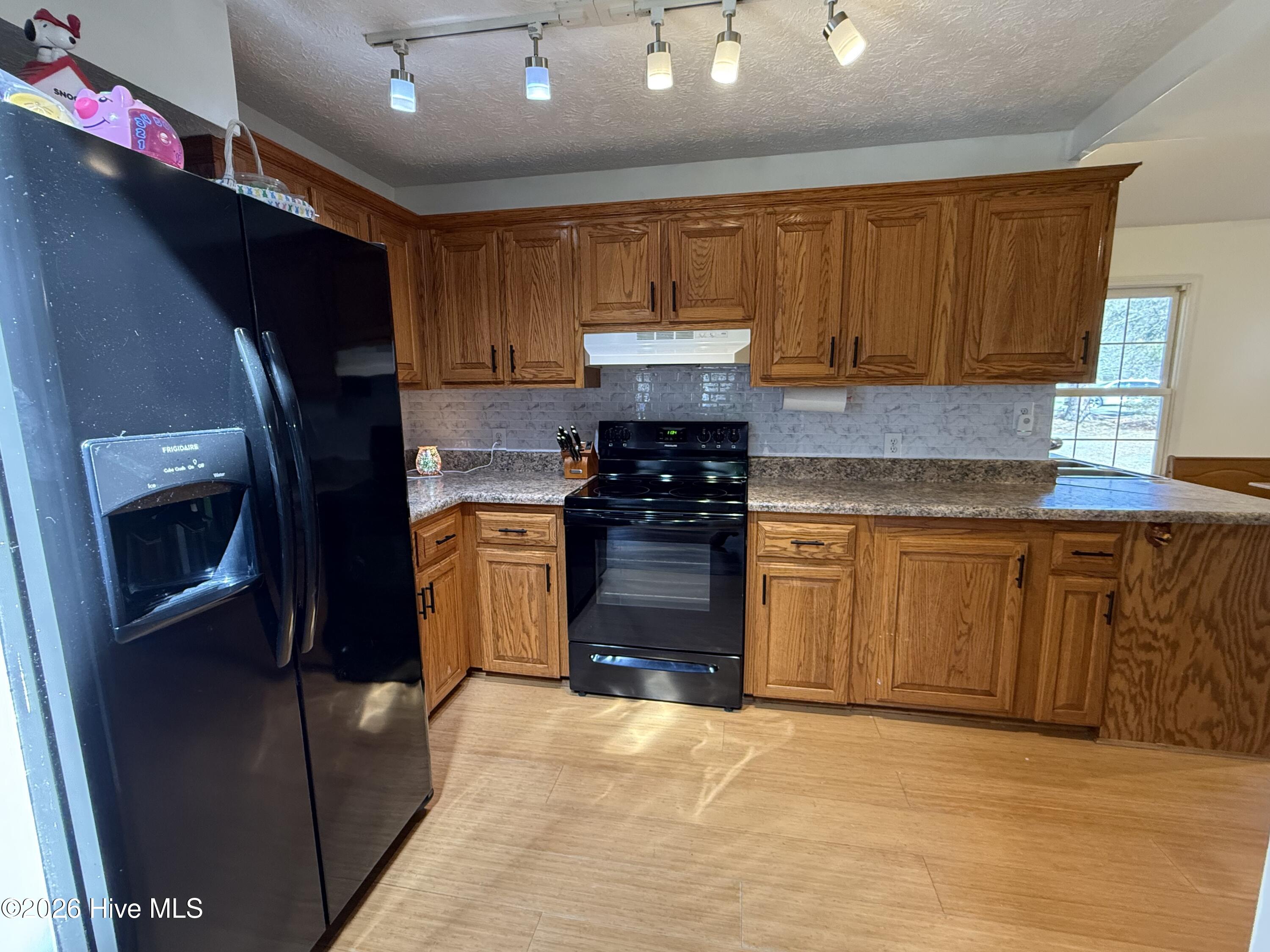 12221 Evergreen Lane Property Photo 16