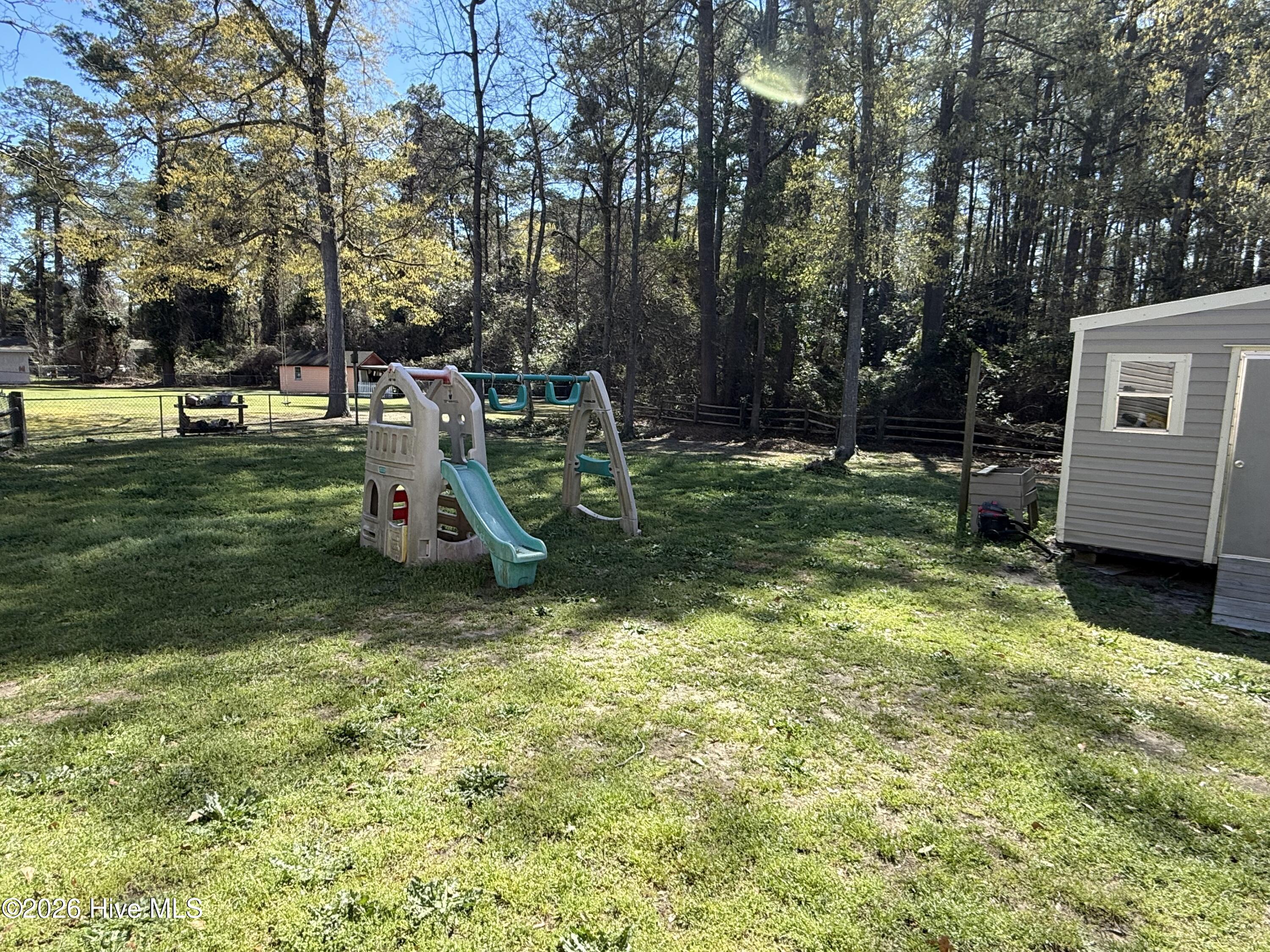 12221 Evergreen Lane Property Photo 33