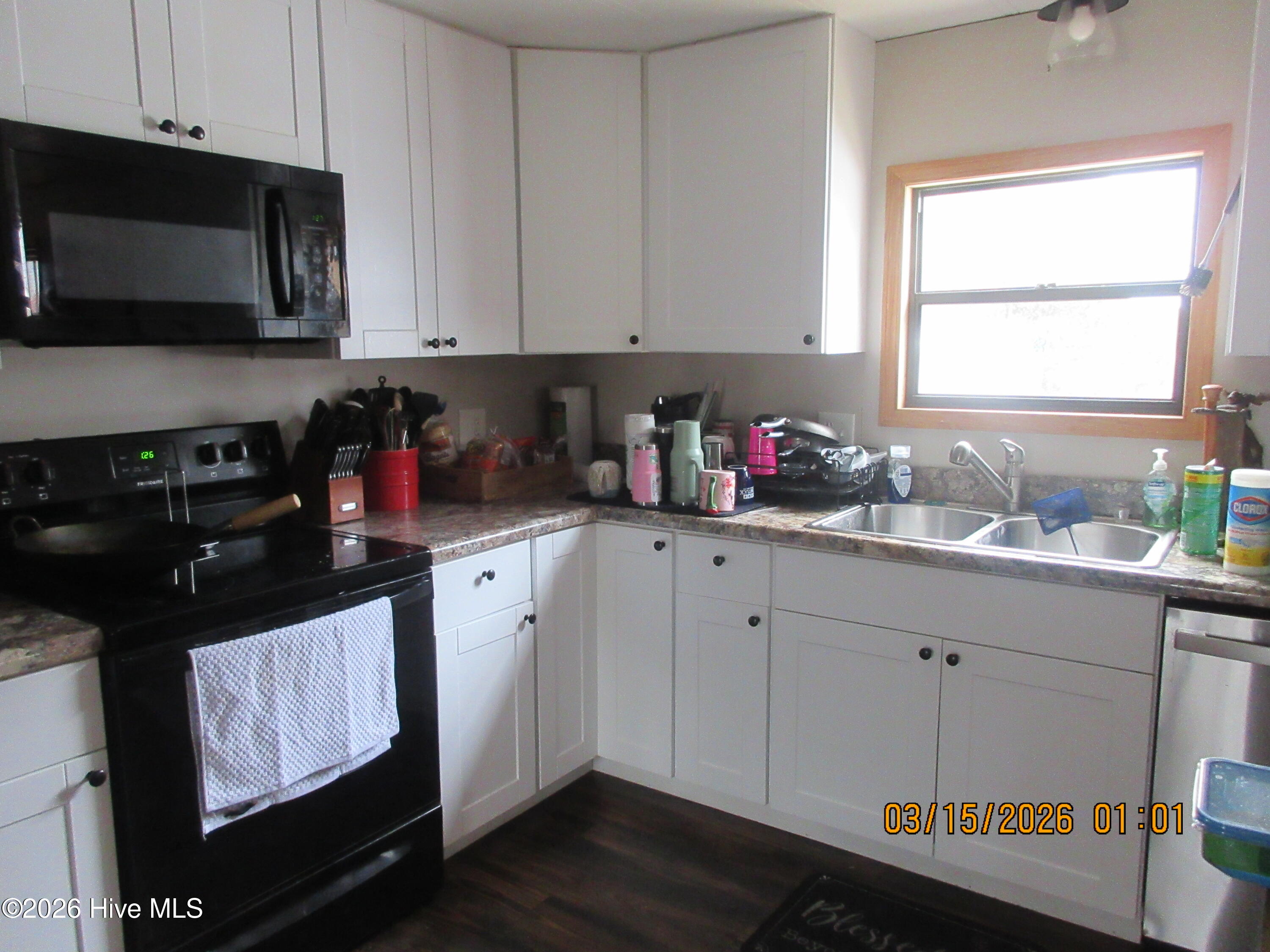 103 Seahawk Court Property Photo 5