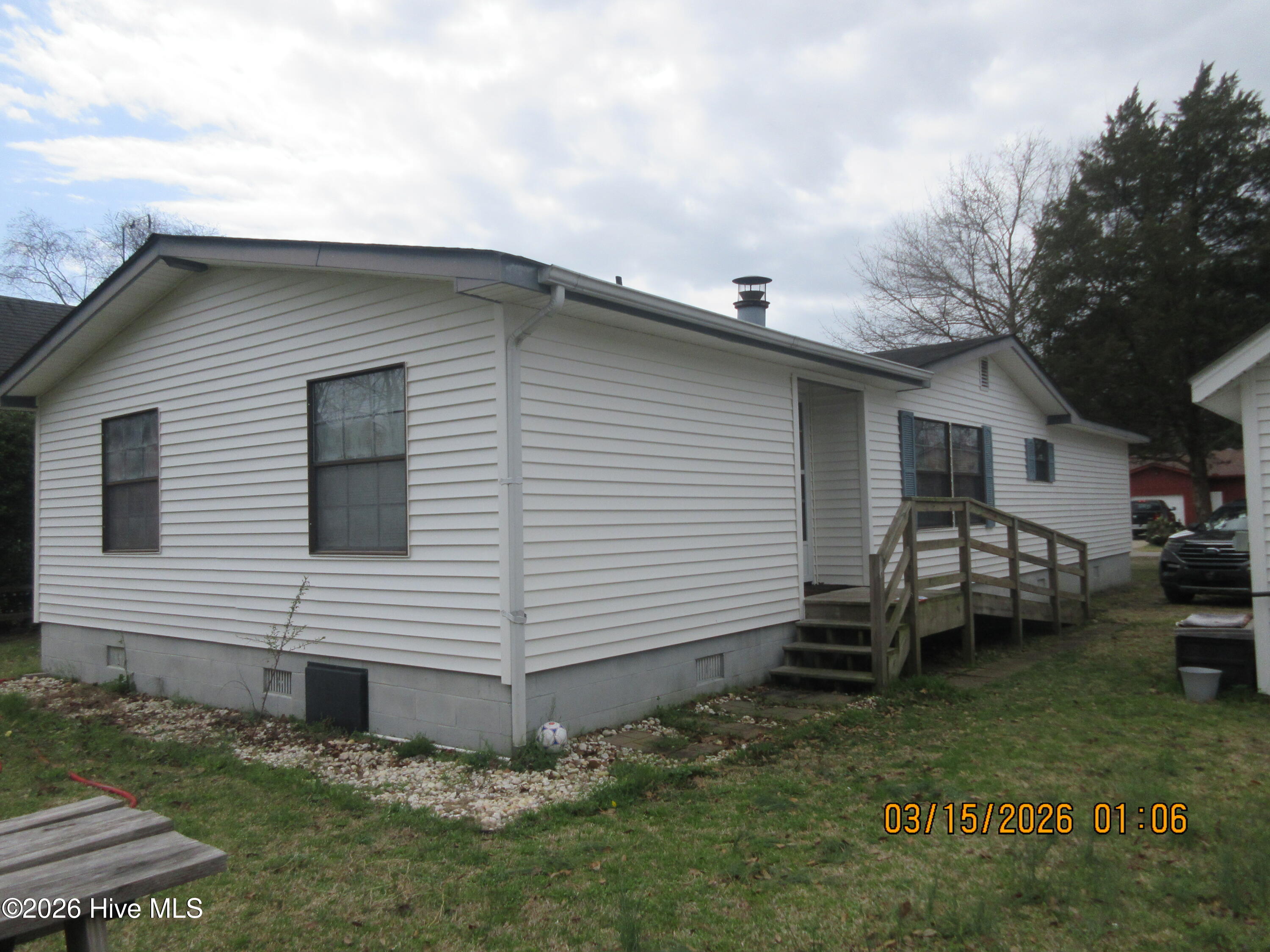103 Seahawk Court Property Photo 13