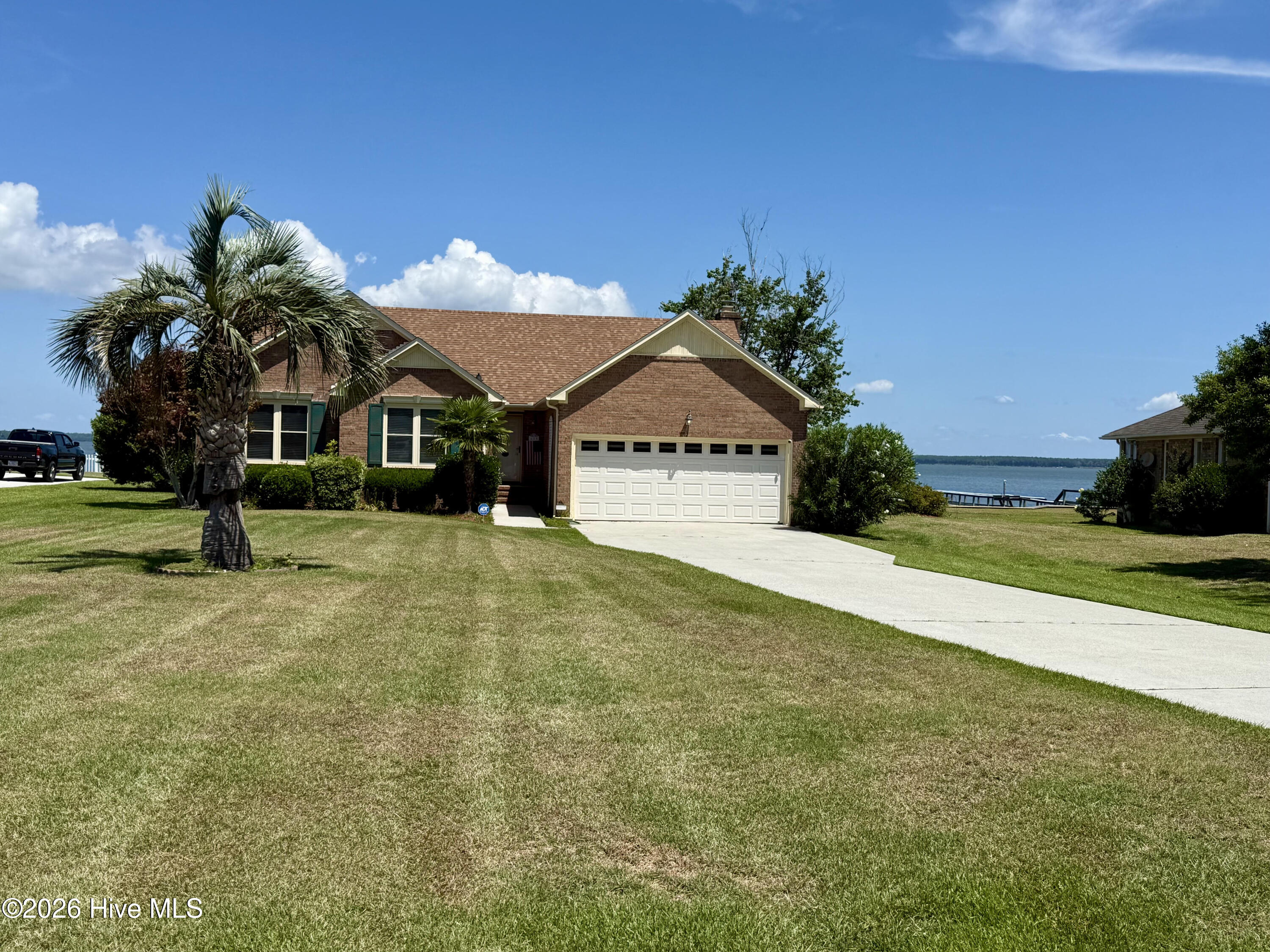 615 Willbrook Circle Property Photo 1