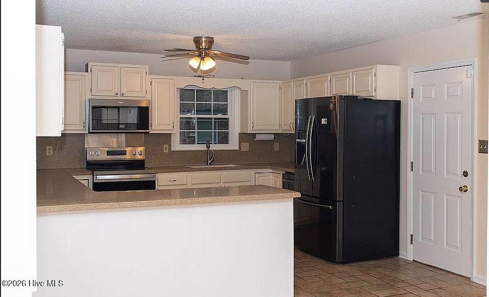 615 Willbrook Circle Property Photo 27