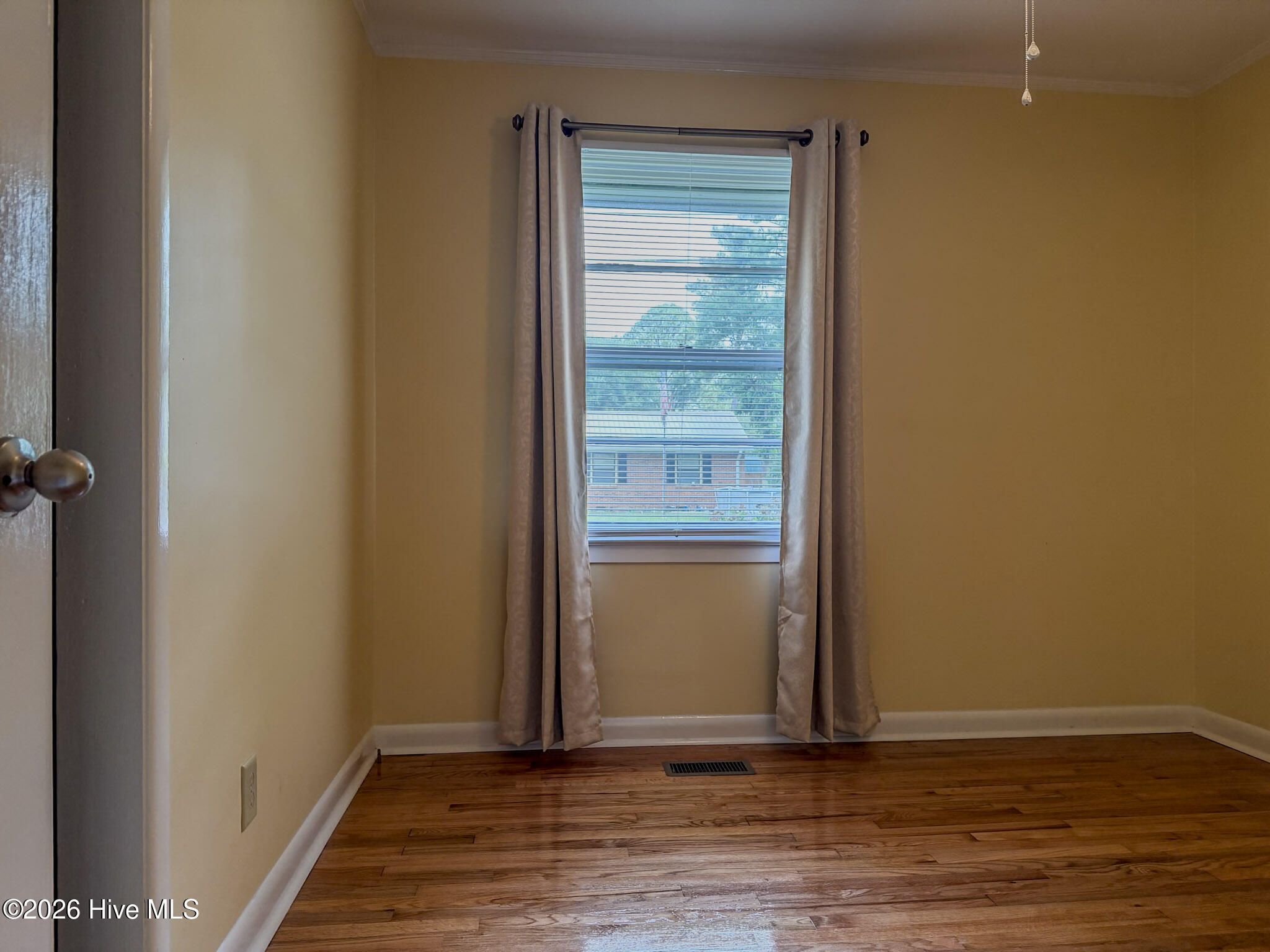 507 W 20th Street Property Photo 23