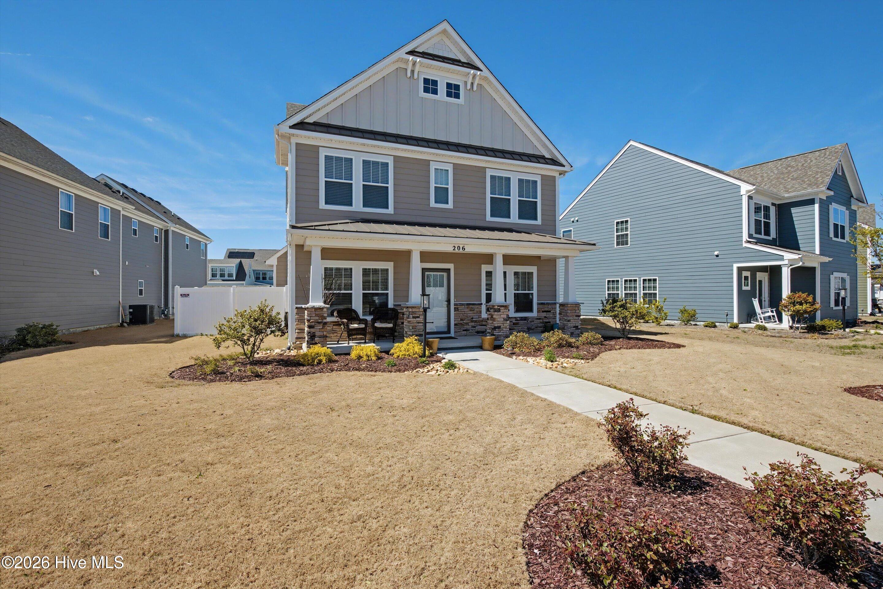 206 Ryker Road E Property Photo 2