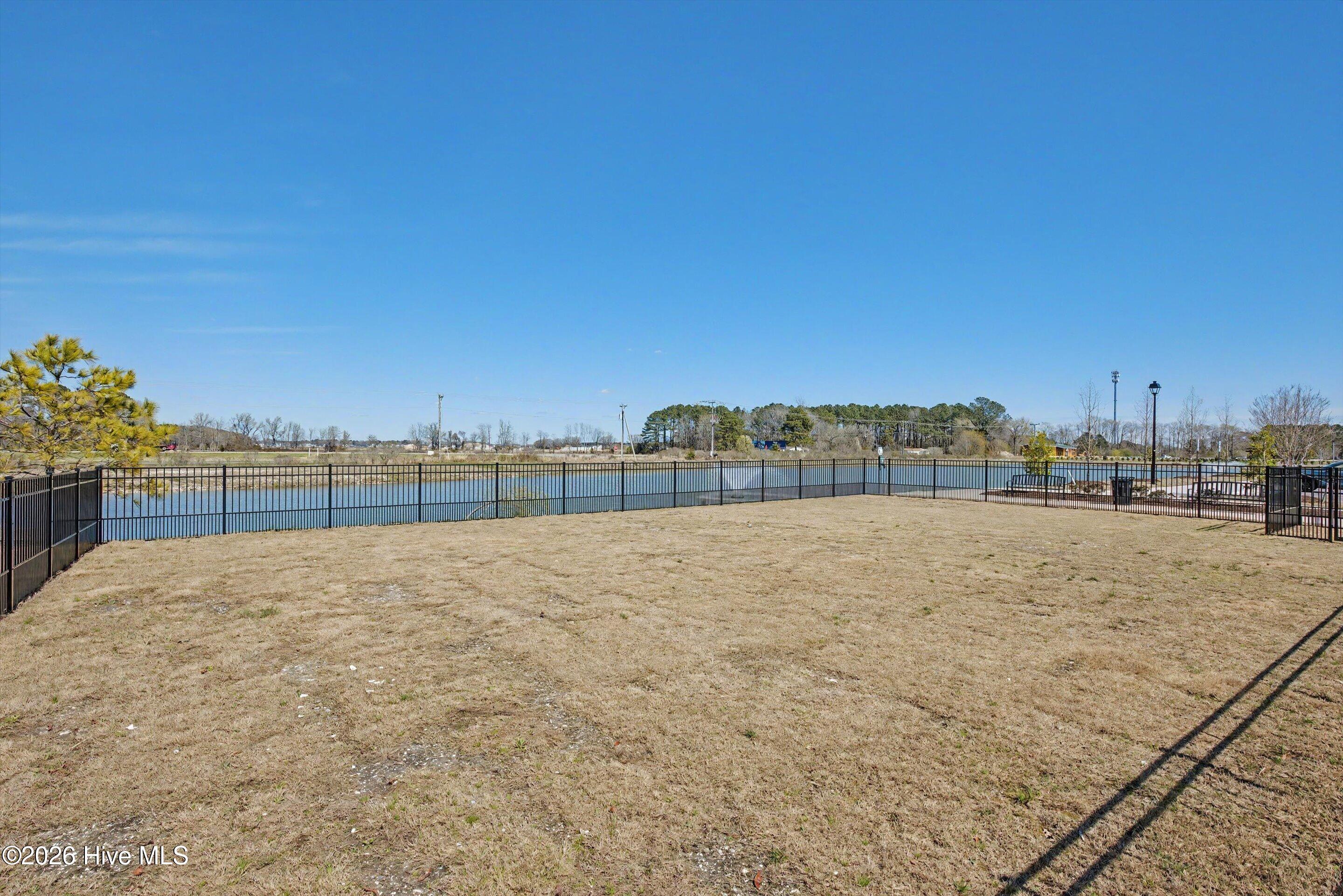 206 Ryker Road E Property Photo 38