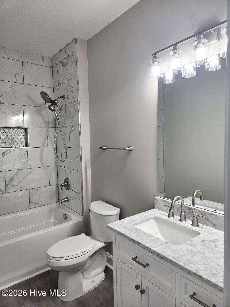 204 Windsor Farm Road Property Photo 4