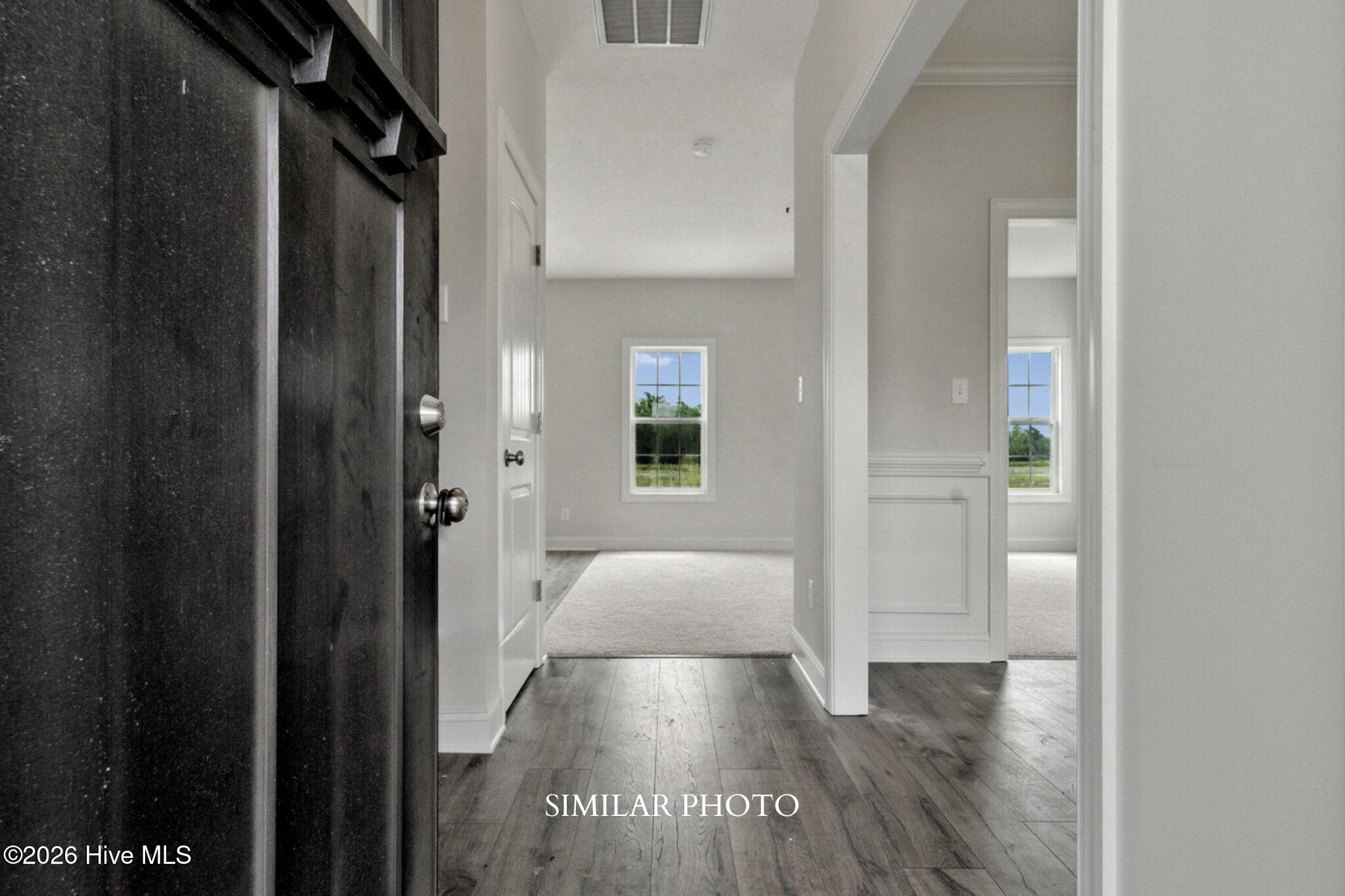 1864 Olde Towne Pointe Boulevard Property Photo 3