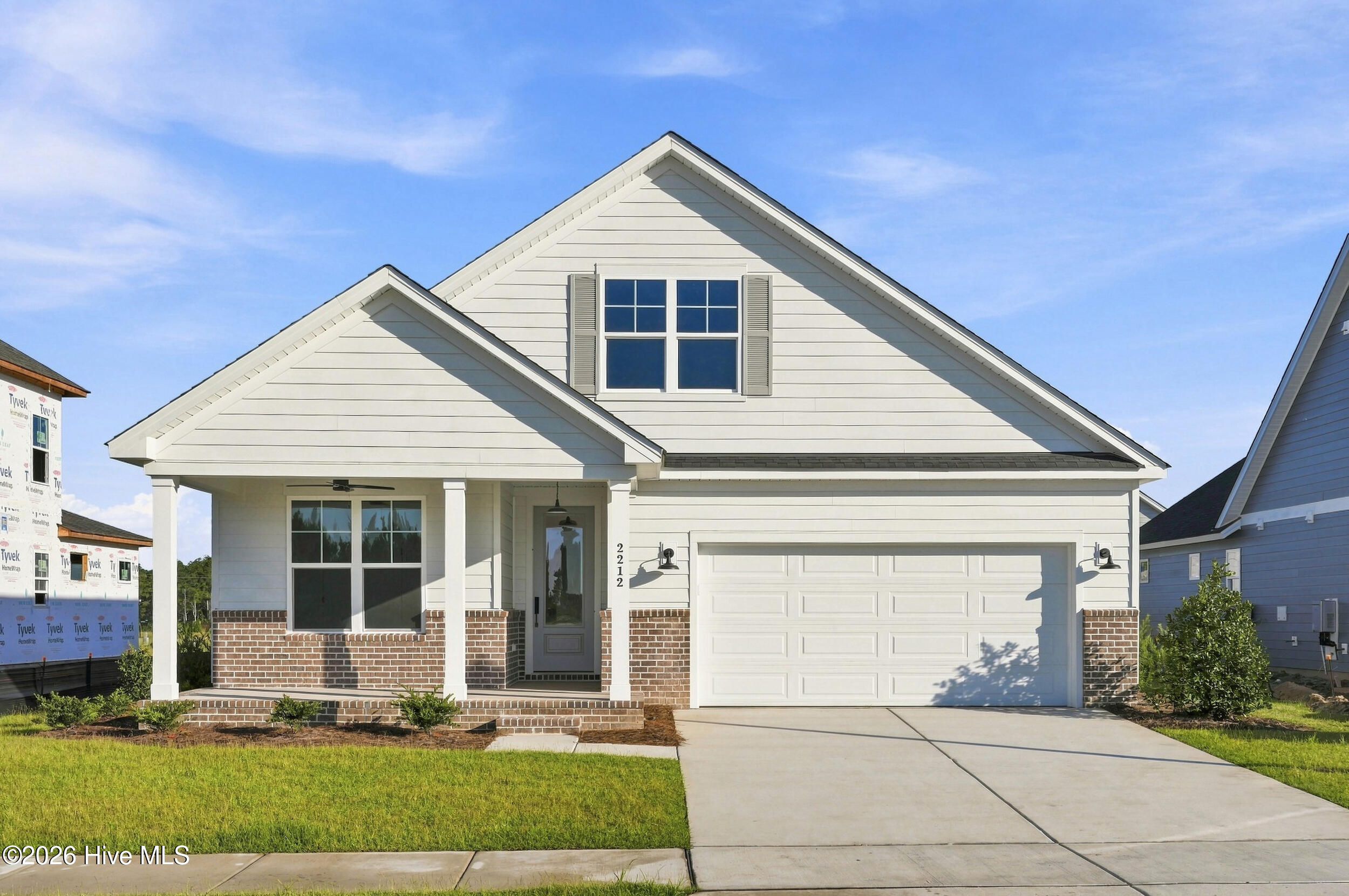 2212 Sandbrook Loop Property Photo 1