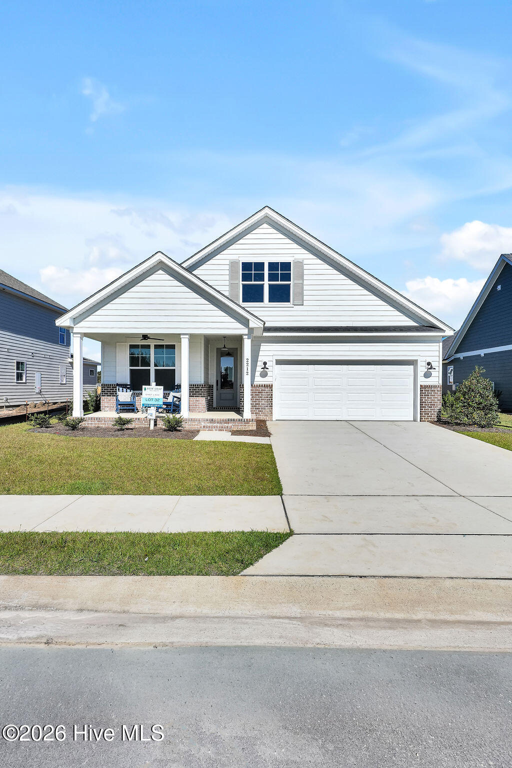 2212 Sandbrook Loop Property Photo 2