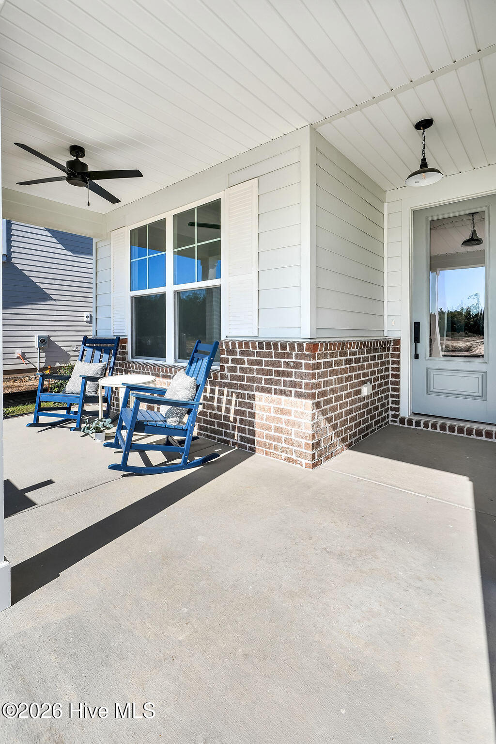 2212 Sandbrook Loop Property Photo 5
