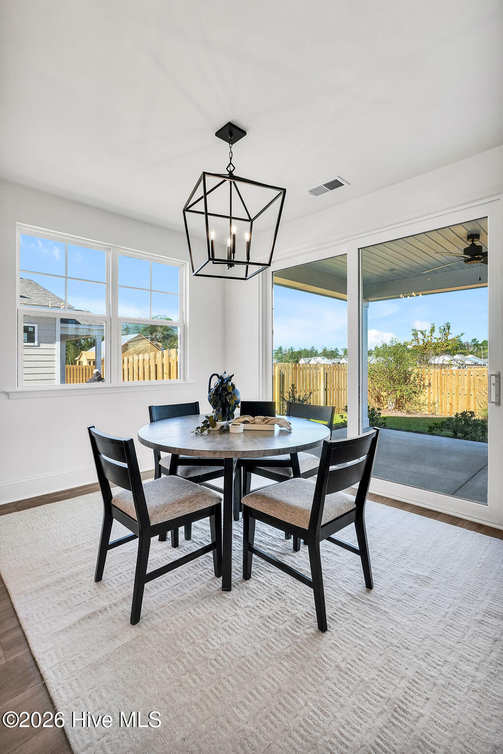 2212 Sandbrook Loop Property Photo 15