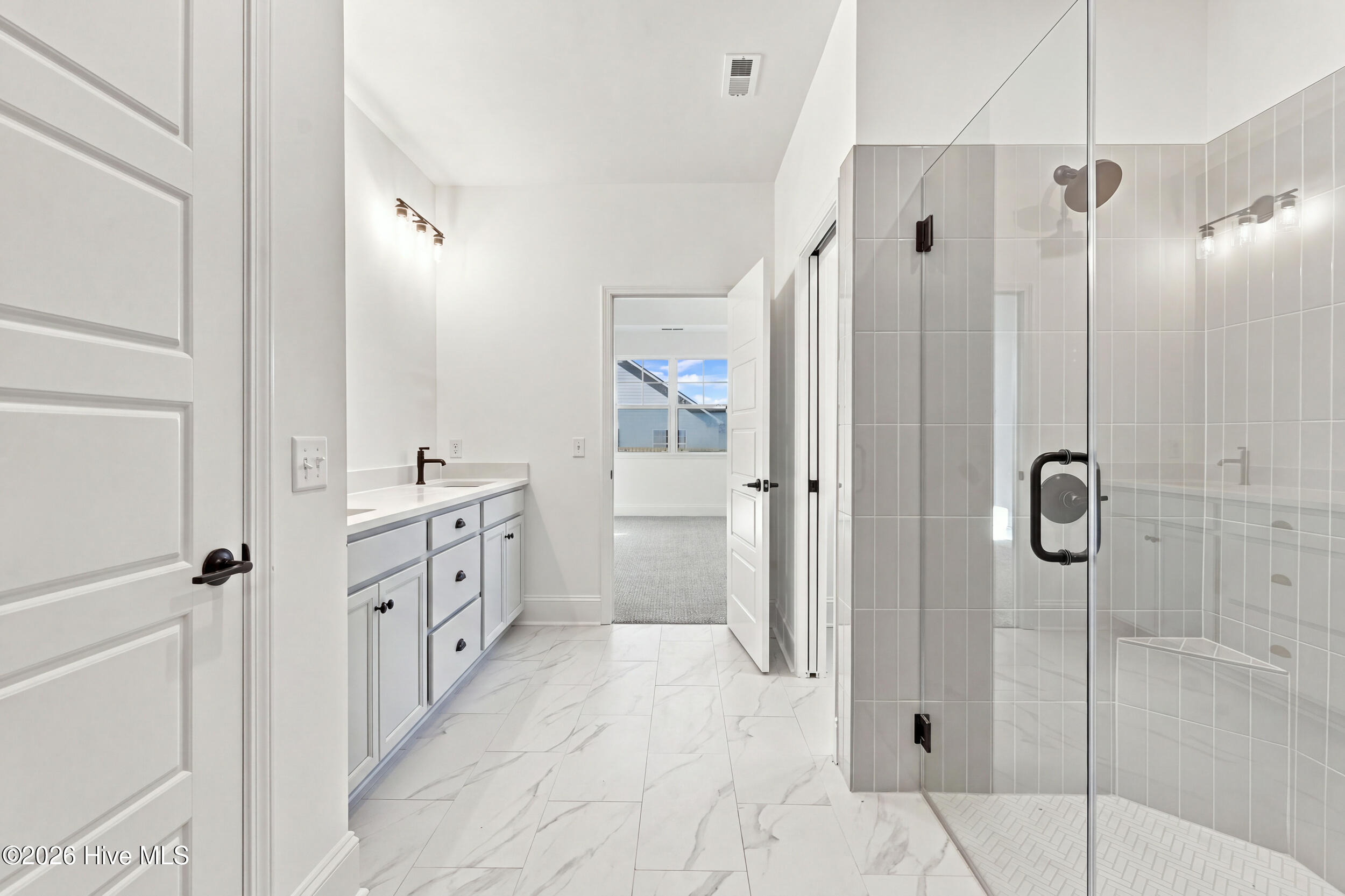 2212 Sandbrook Loop Property Photo 18