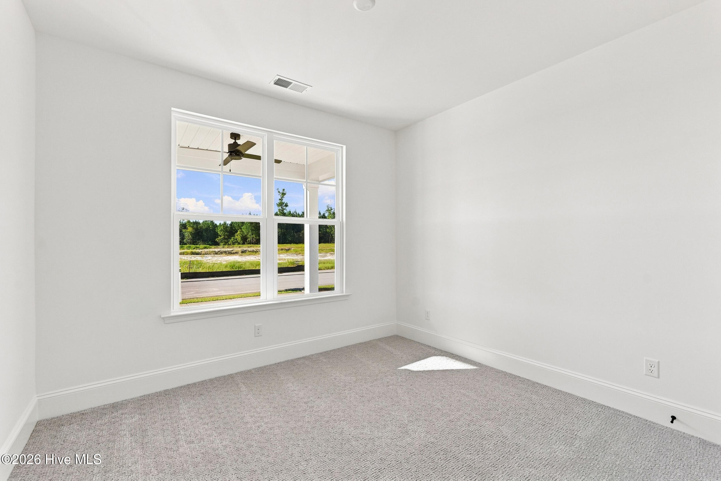 2212 Sandbrook Loop Property Photo 22
