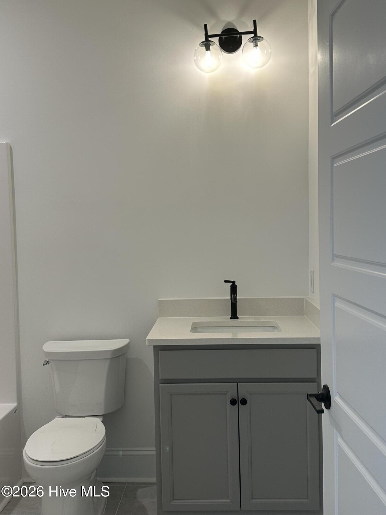 2212 Sandbrook Loop Property Photo 24