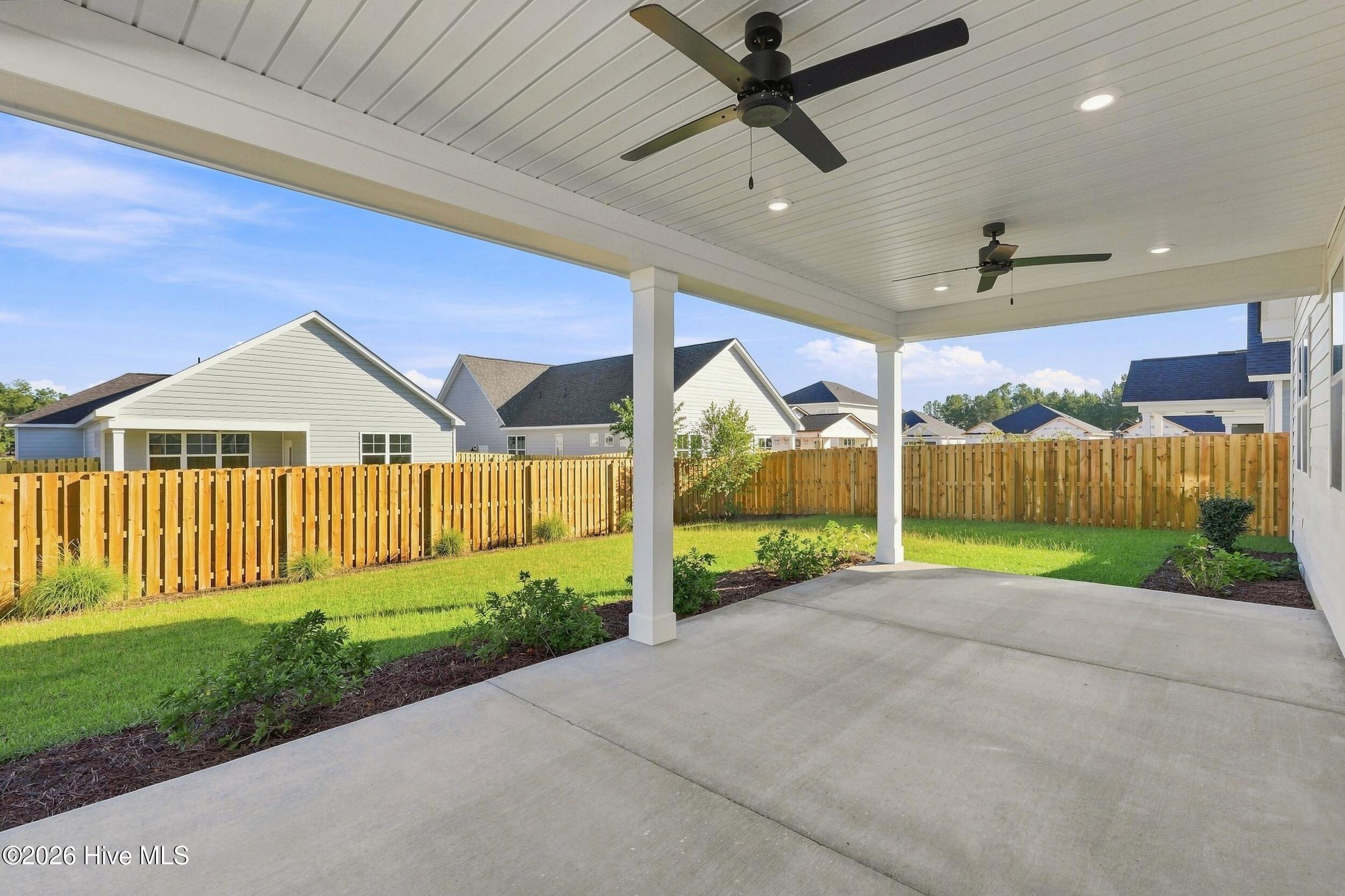2212 Sandbrook Loop Property Photo 33