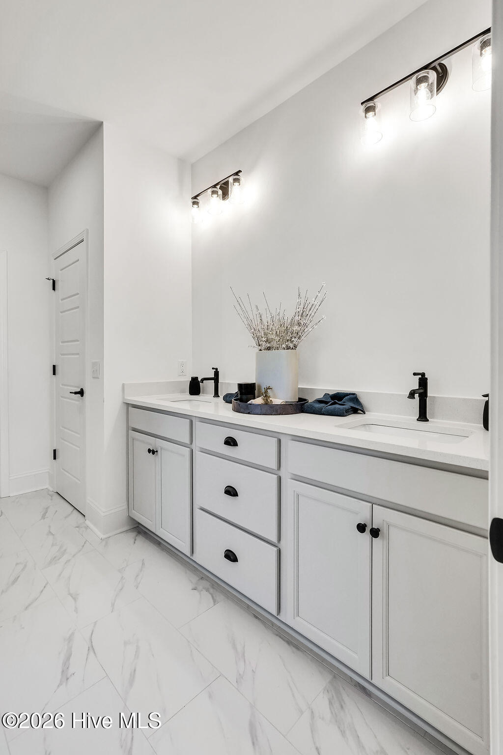 2212 Sandbrook Loop Property Photo 42