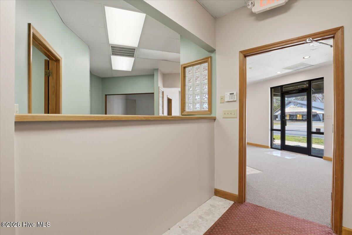 107 E Vernon Avenue Property Photo 13