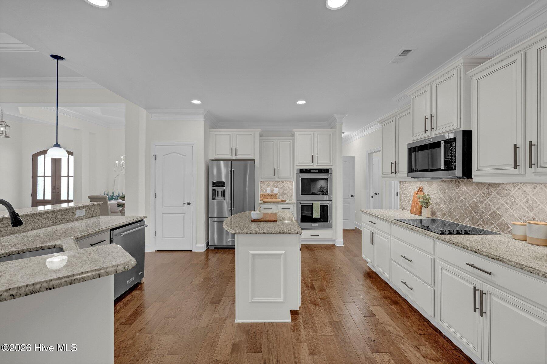 5329 Leisure Circle Property Photo 9